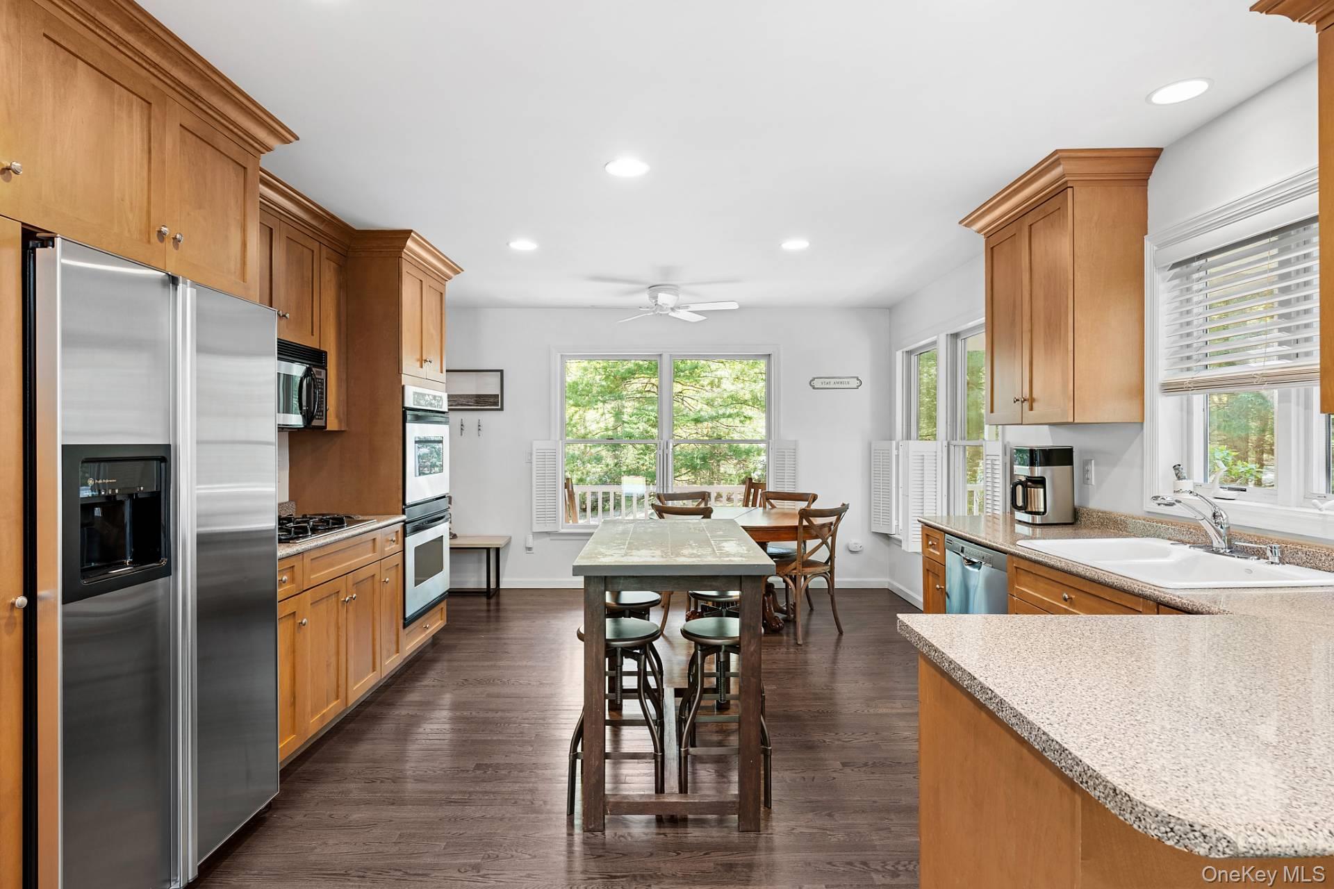 12 Harbor Street – For Rent photo 5