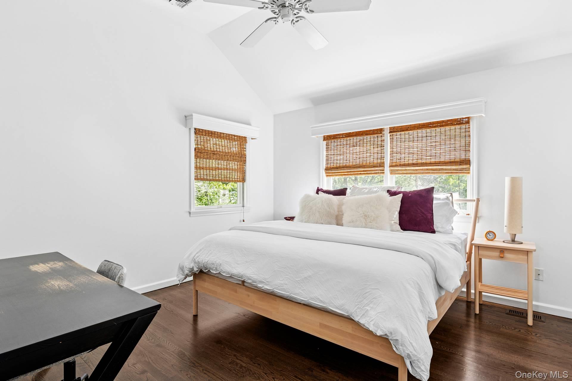 12 Harbor Street – For Rent photo 11