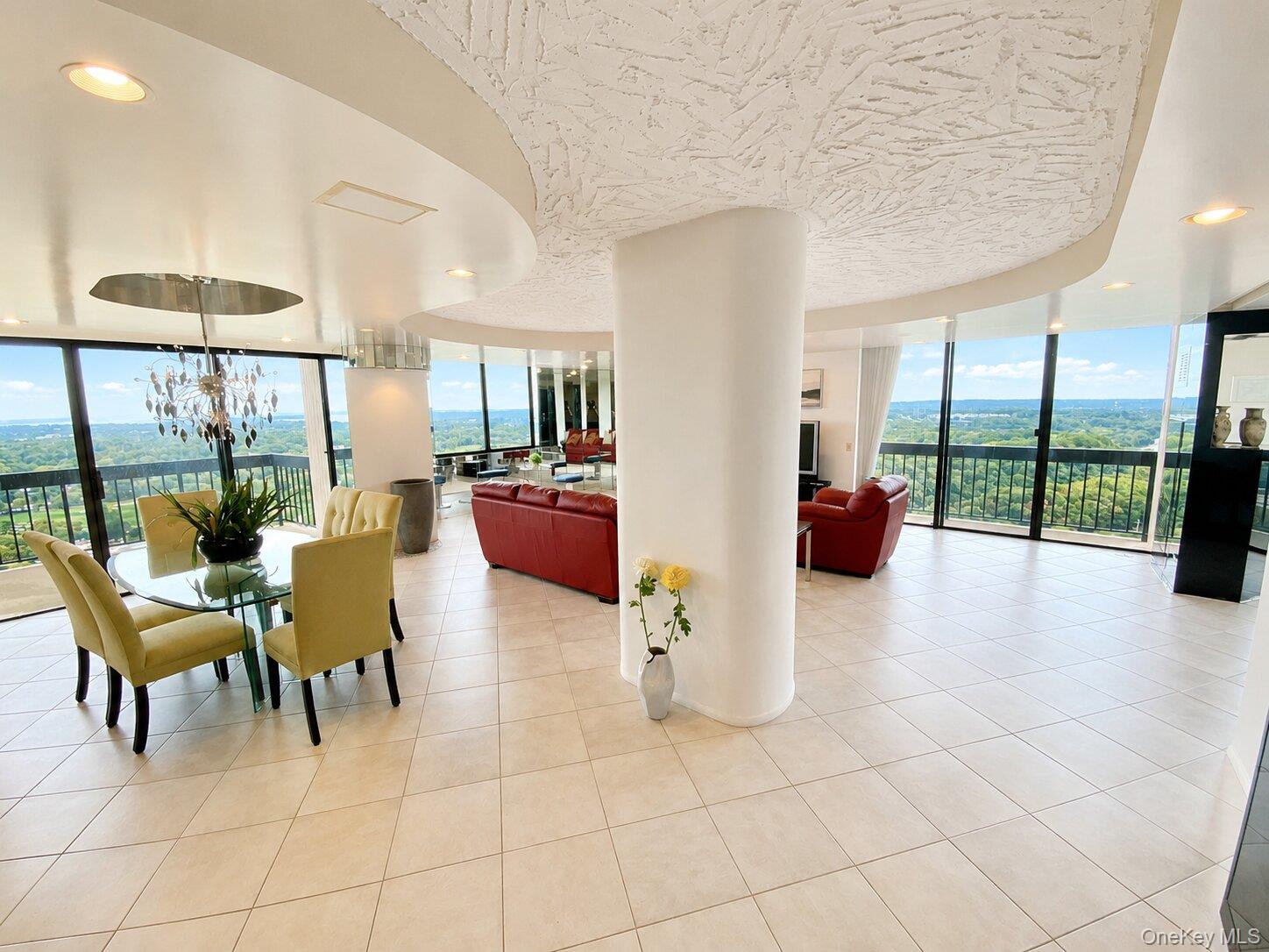 26910 Grand Central Parkway, Unit 30N photo 2