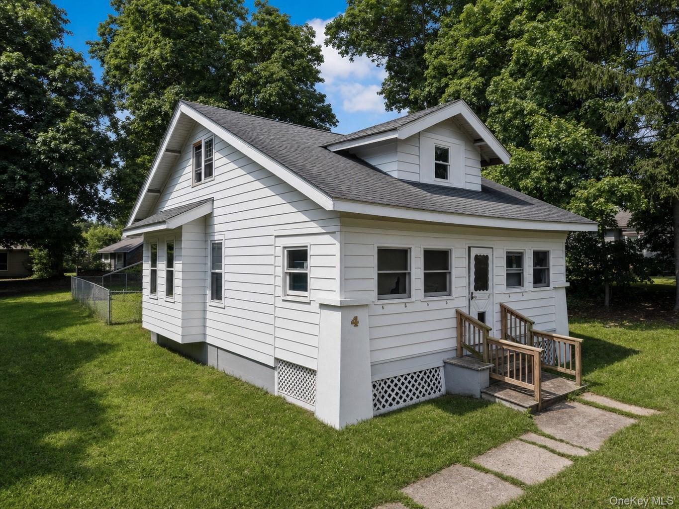 4 Grove Street – For Sale
