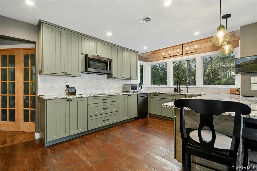 7 Waterview Drive – For Sale photo 9