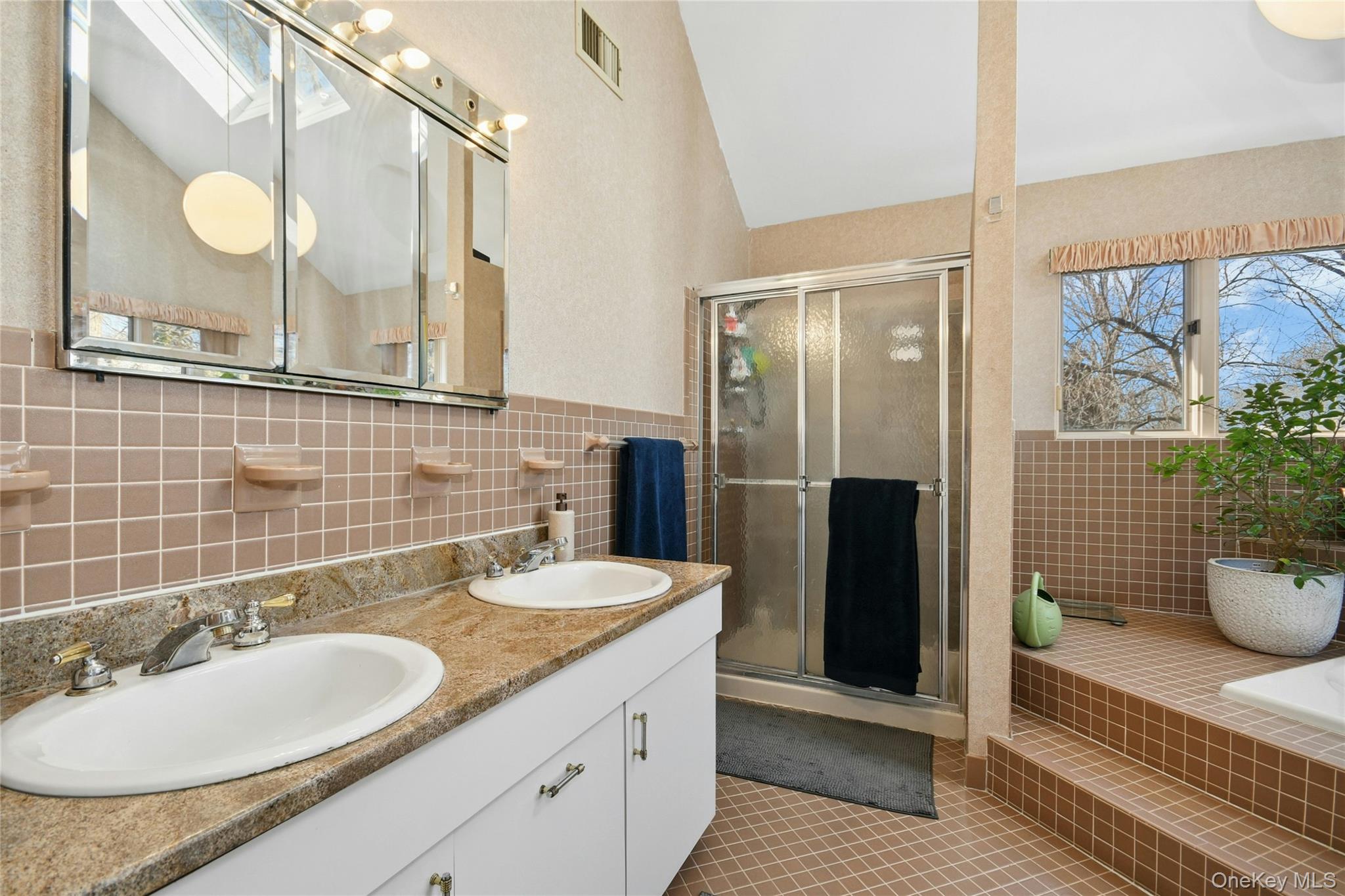 7 Waterview Drive – For Sale photo 21
