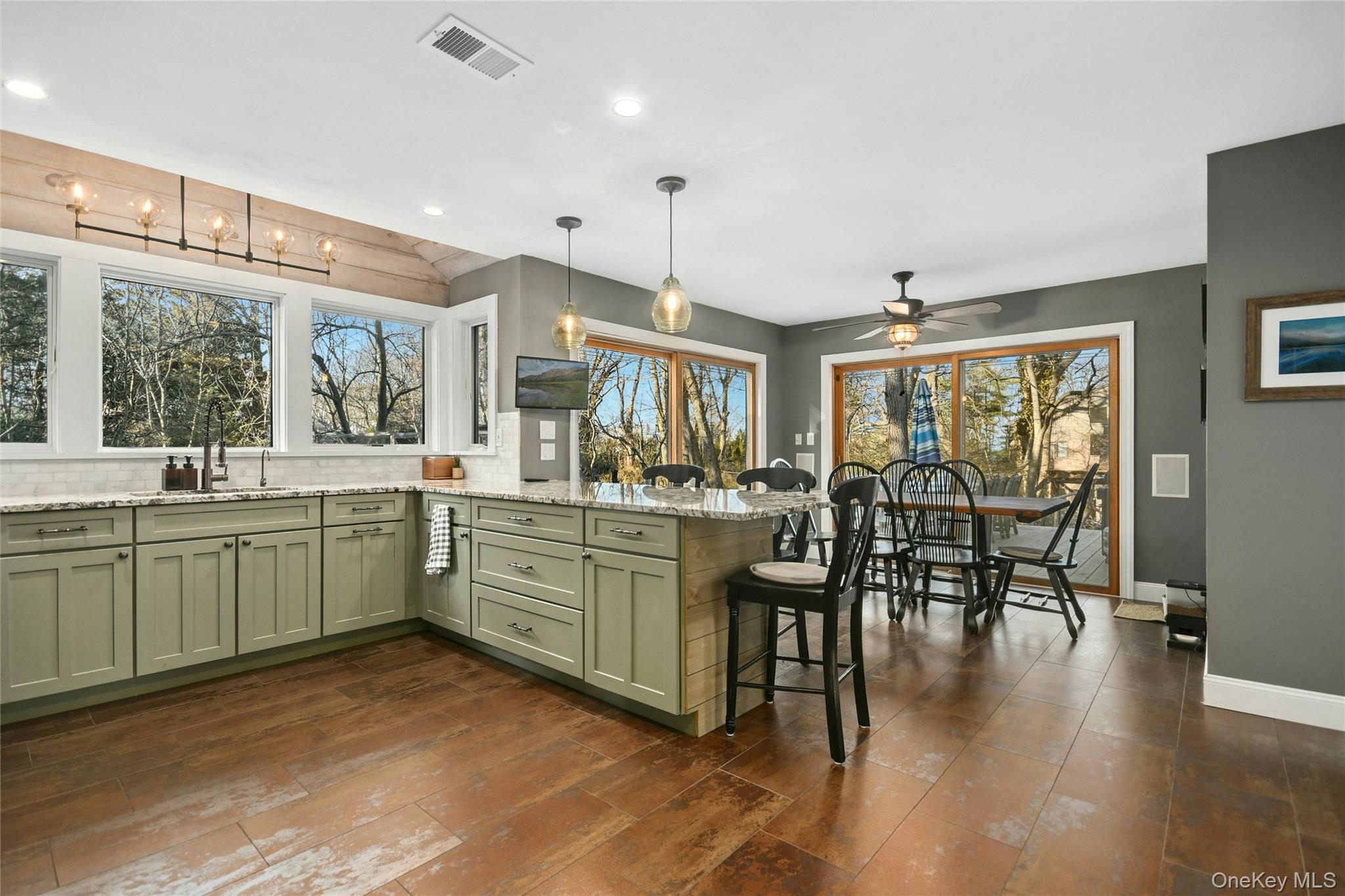 7 Waterview Drive – For Sale photo 11