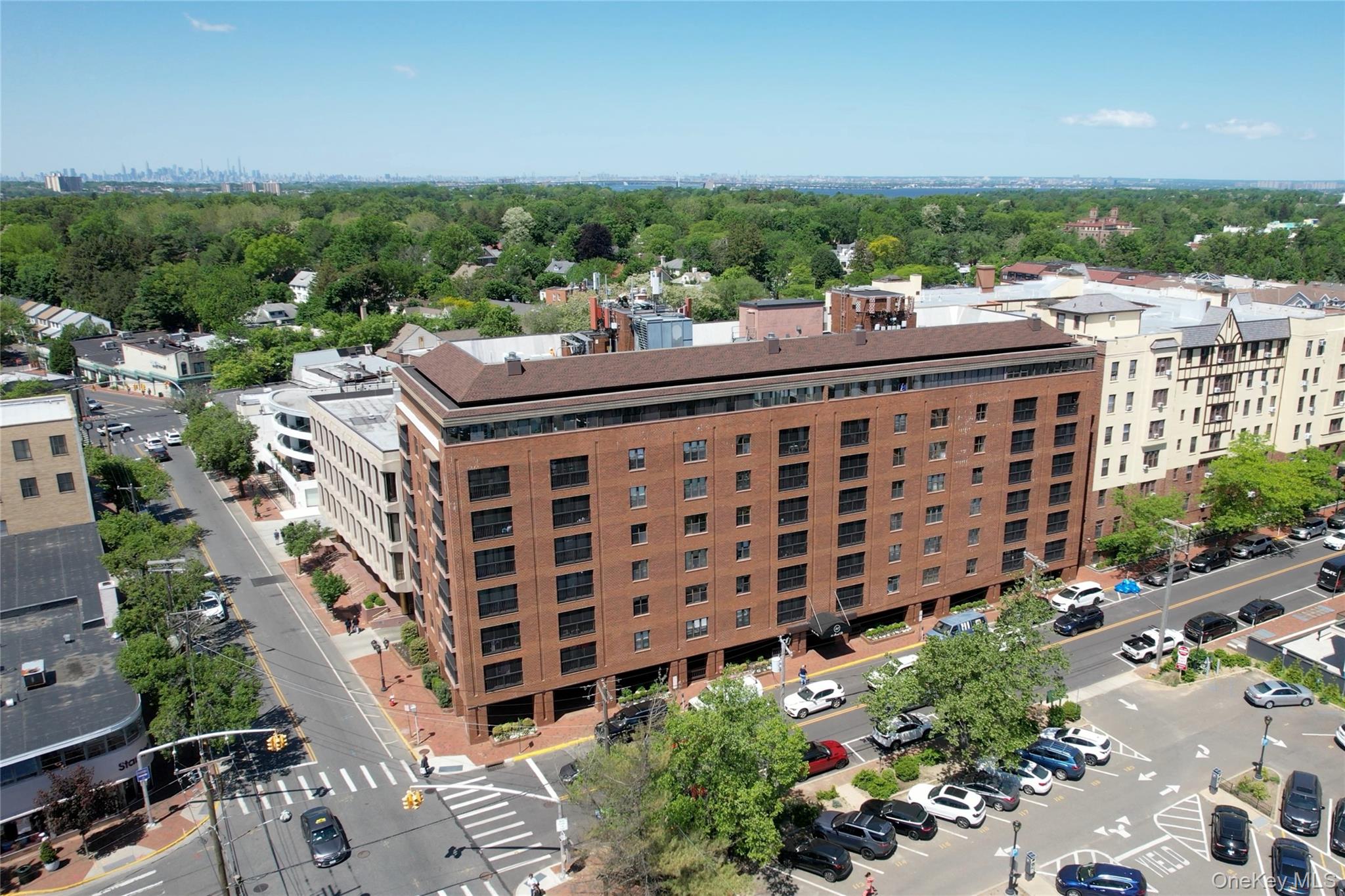 12 Bond Street, Unit 4D photo 3