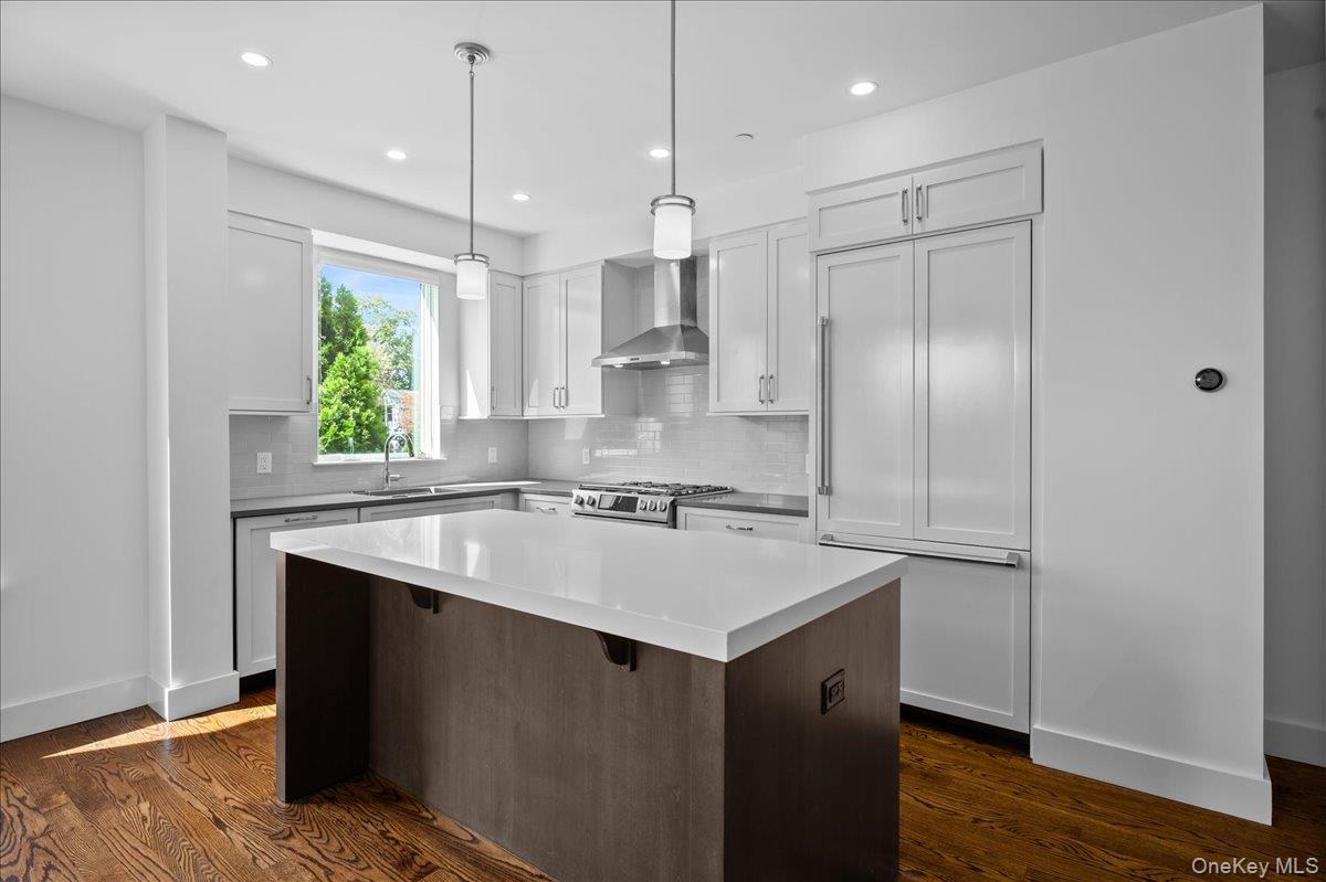 422 E Boston Post Road, Unit 101 photo 2