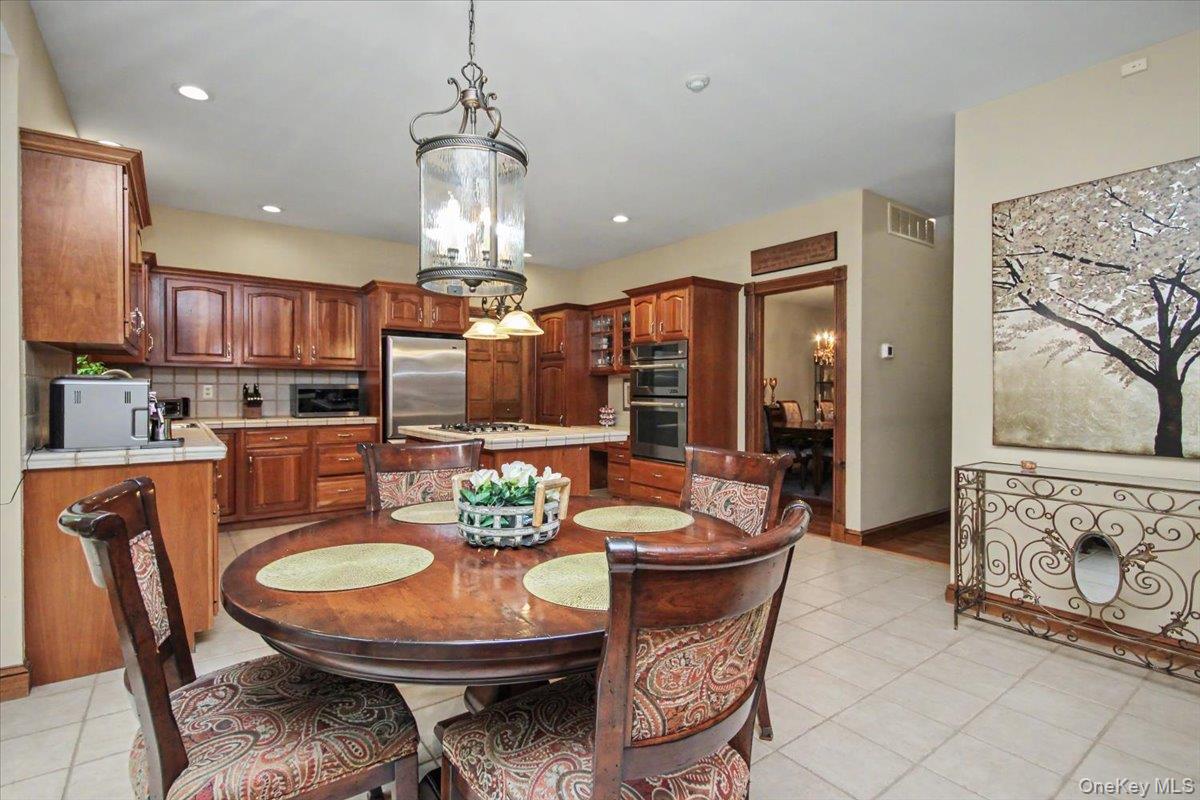 84 Harden Drive – For Sale photo 16
