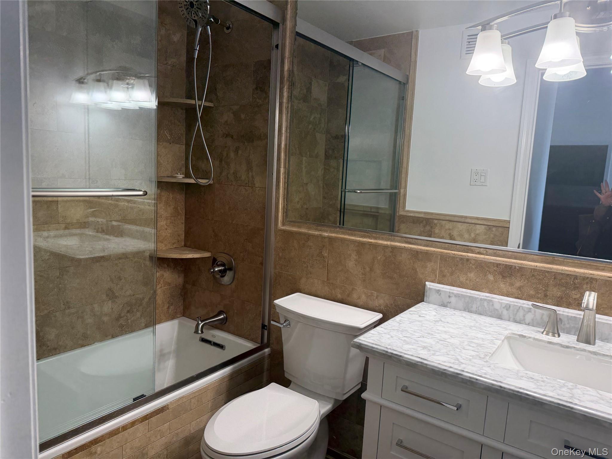 1 Bay Club Drive, Unit 19N