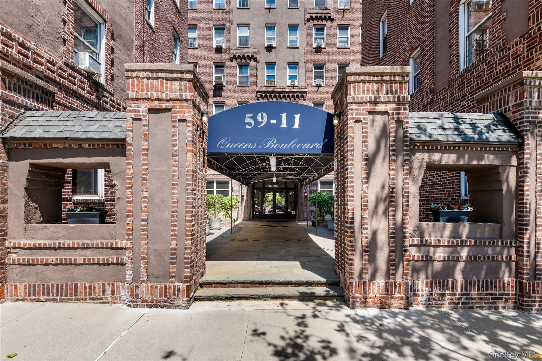 59-11 Queens Boulevard, Unit 4P