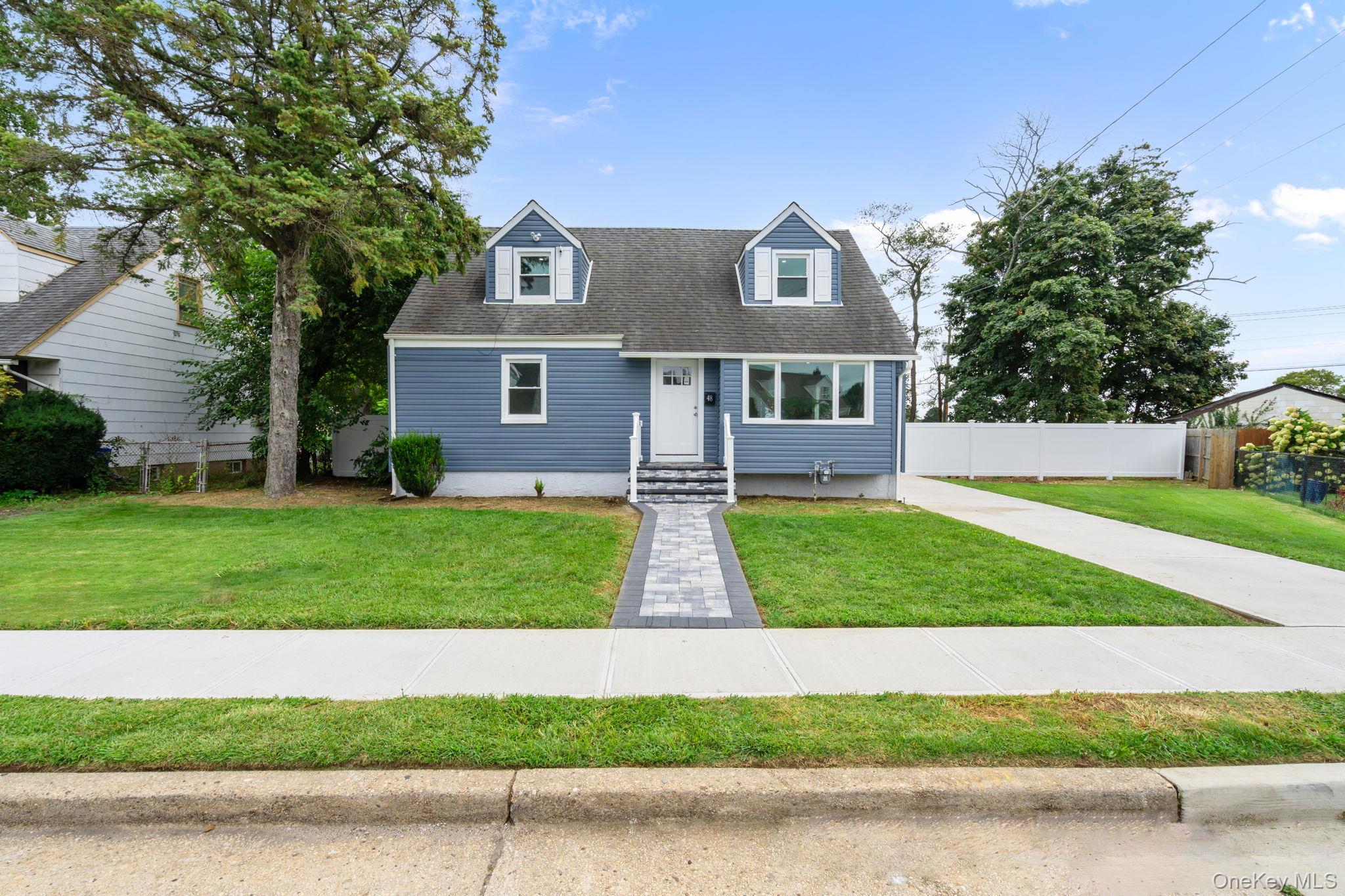 48 Cliff Avenue – For Sale
