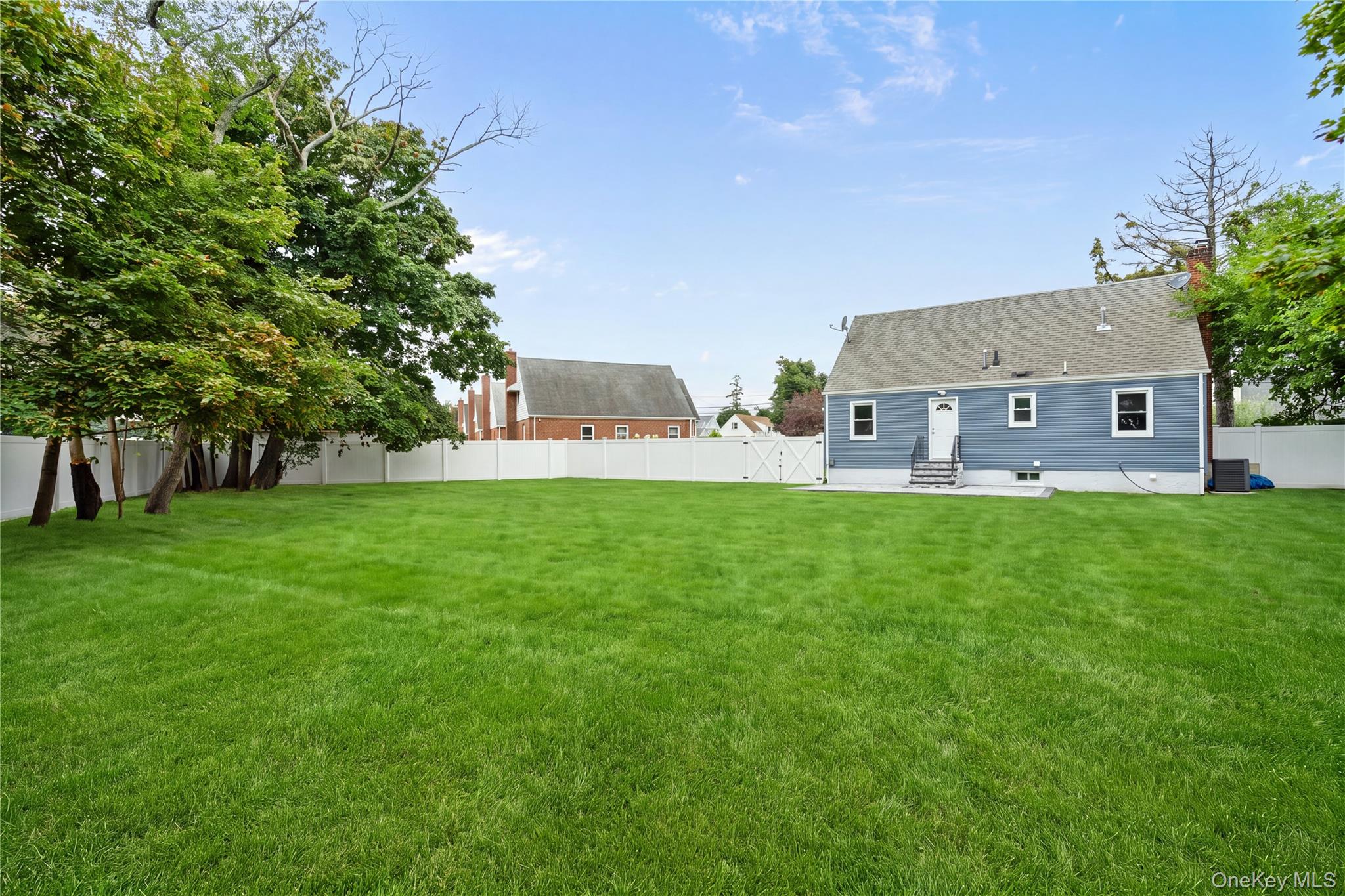 48 Cliff Avenue – For Sale photo 33