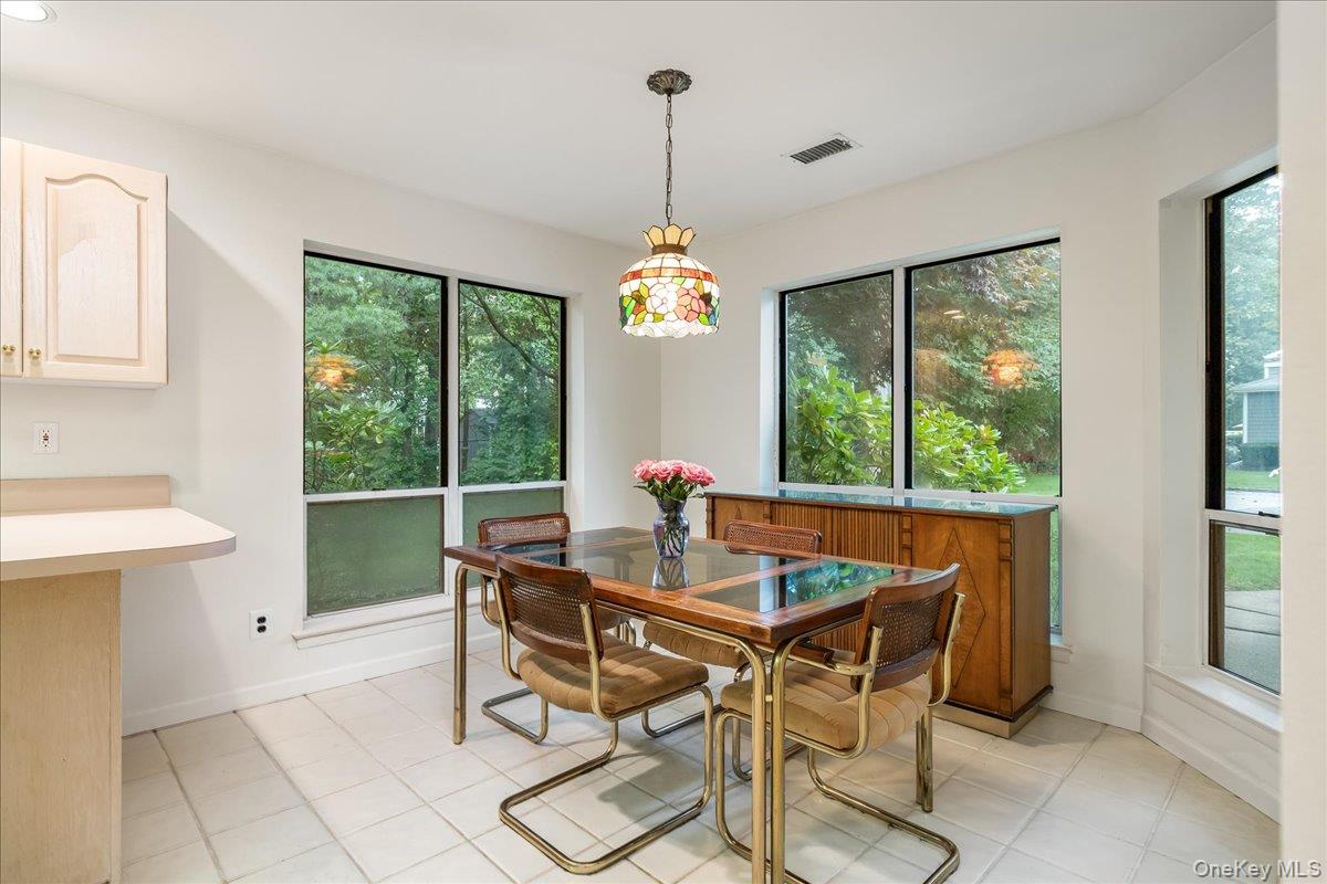 38 Larkspur Lane – For Sale photo 5