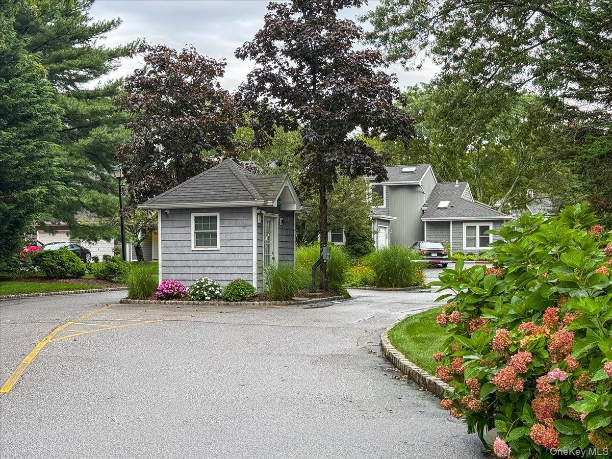 38 Larkspur Lane – For Sale photo 17
