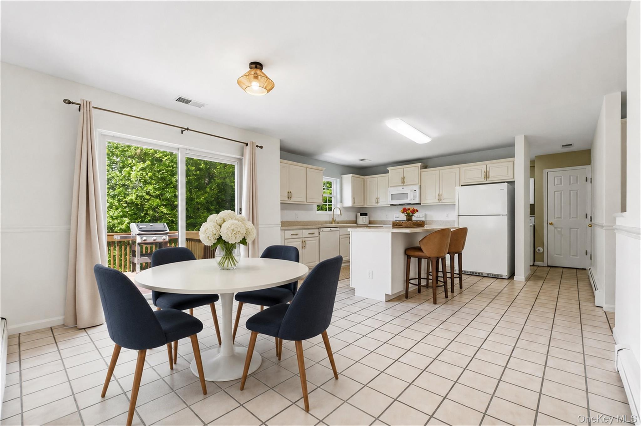 28 E Hill Road – For Sale photo 14