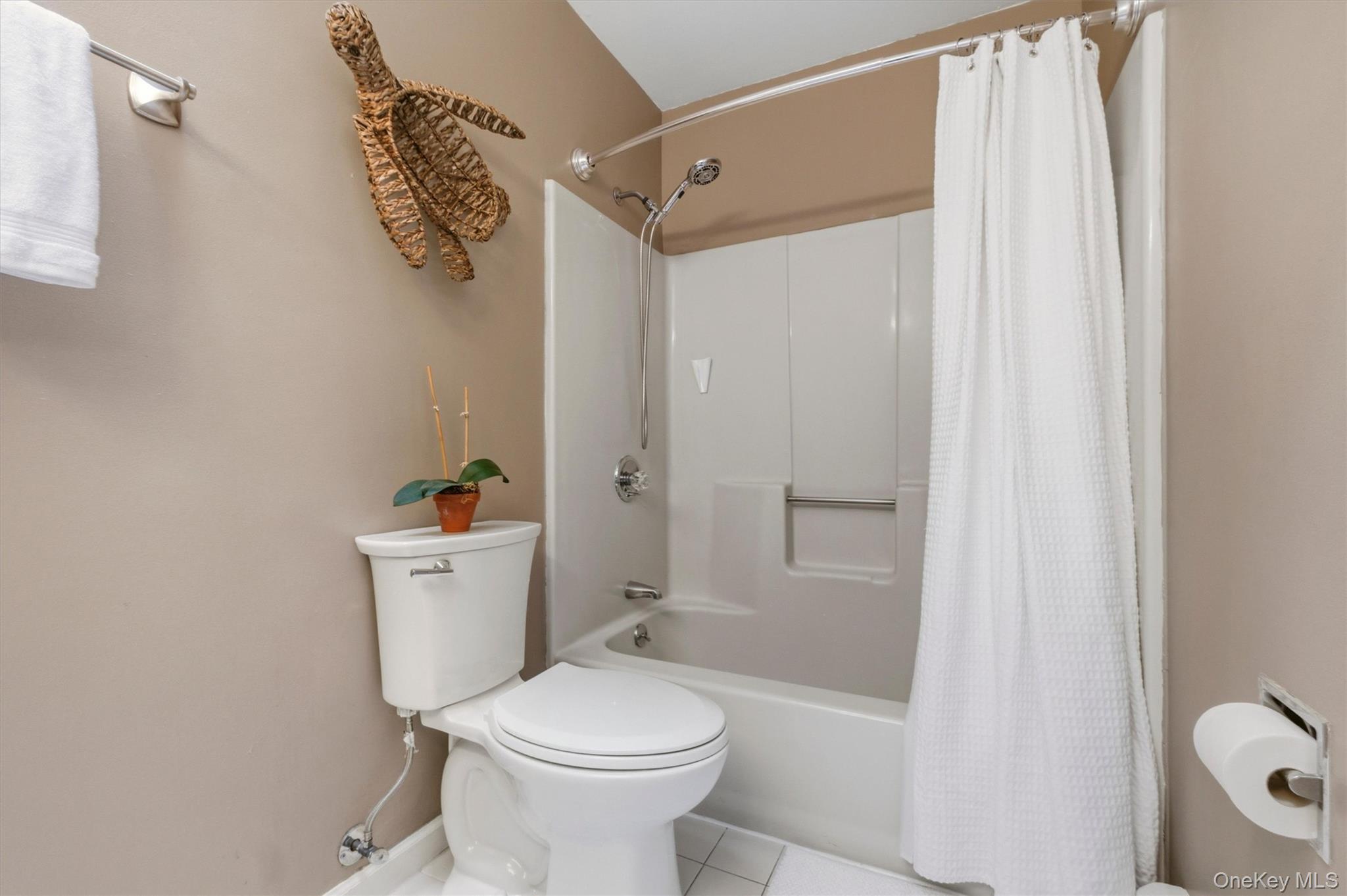 28 E Hill Road – For Sale photo 31