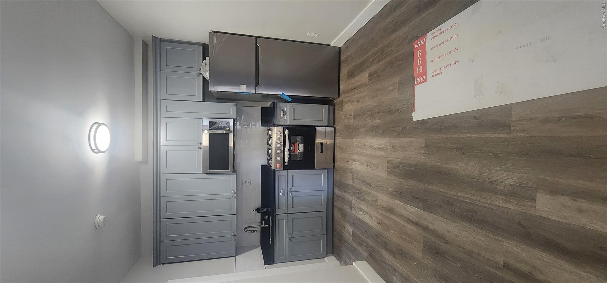 10647 Sutphin Boulevard, Unit 1R