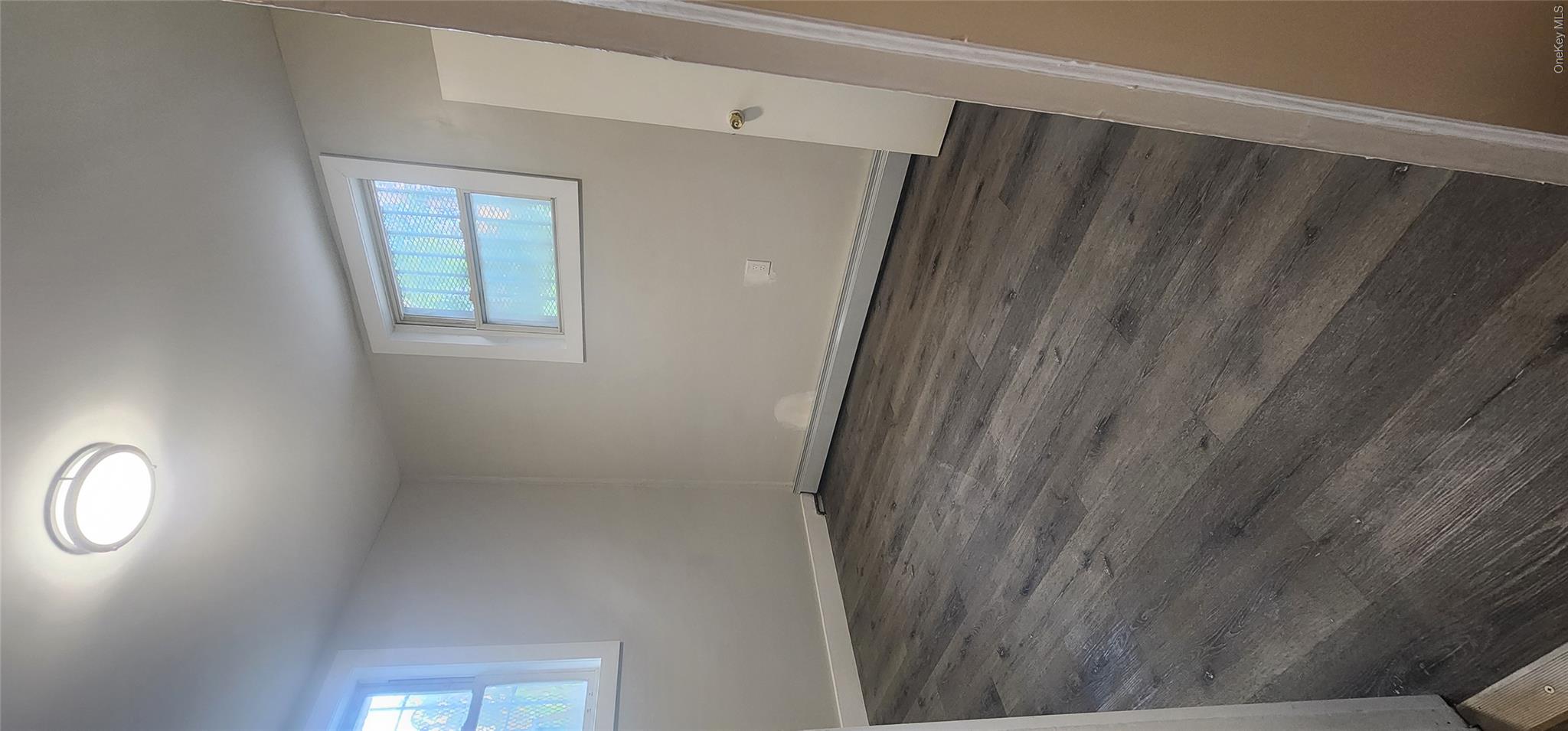 10647 Sutphin Boulevard, Unit 1R photo 3