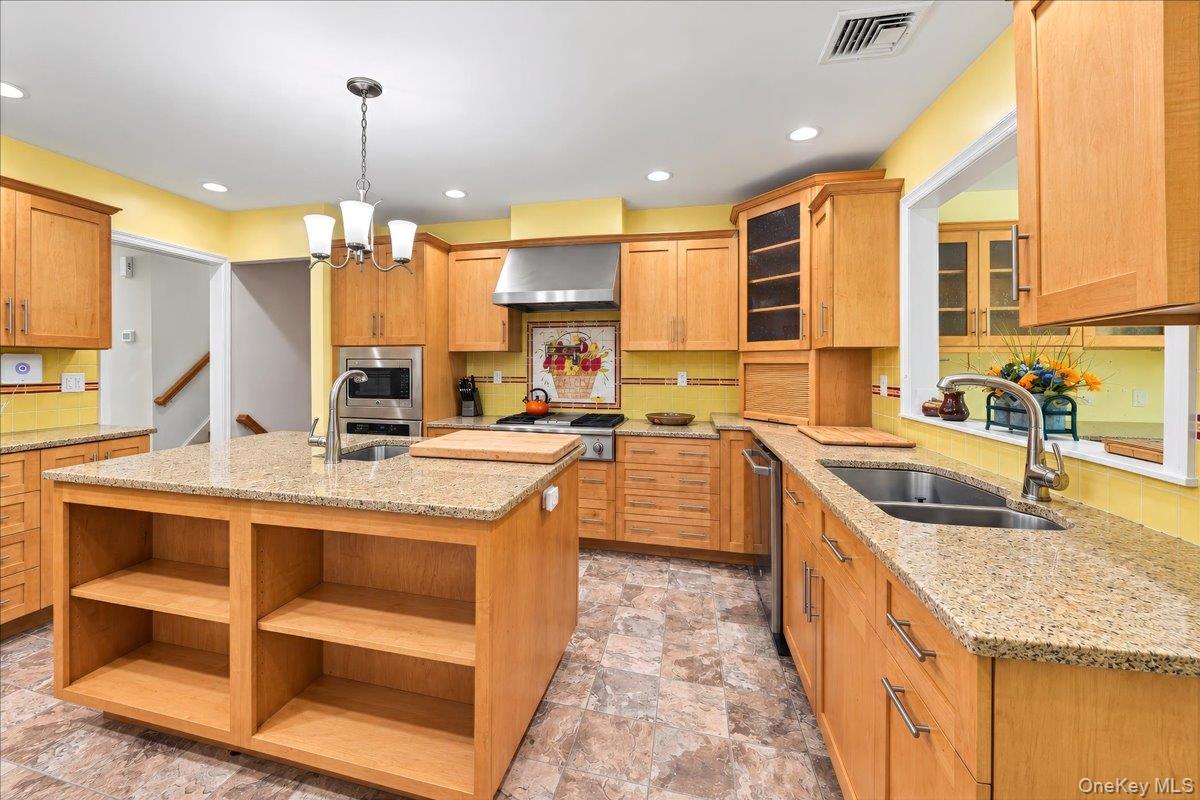 3740 Eleanor Drive – For Sale photo 9