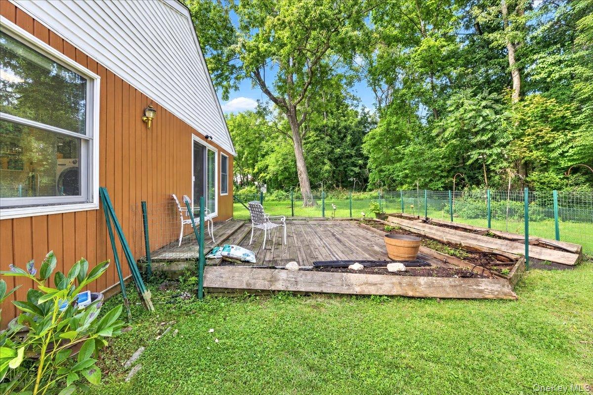 3740 Eleanor Drive – For Sale photo 22