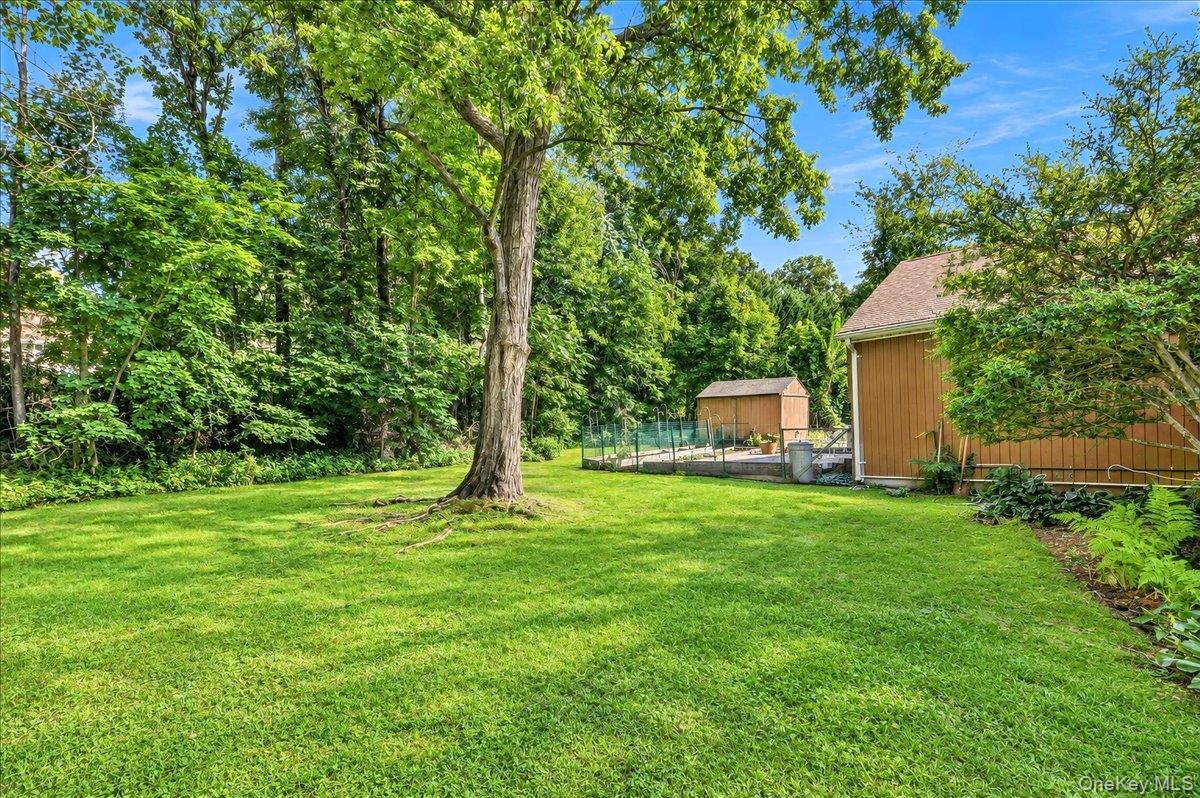 3740 Eleanor Drive – For Sale photo 24