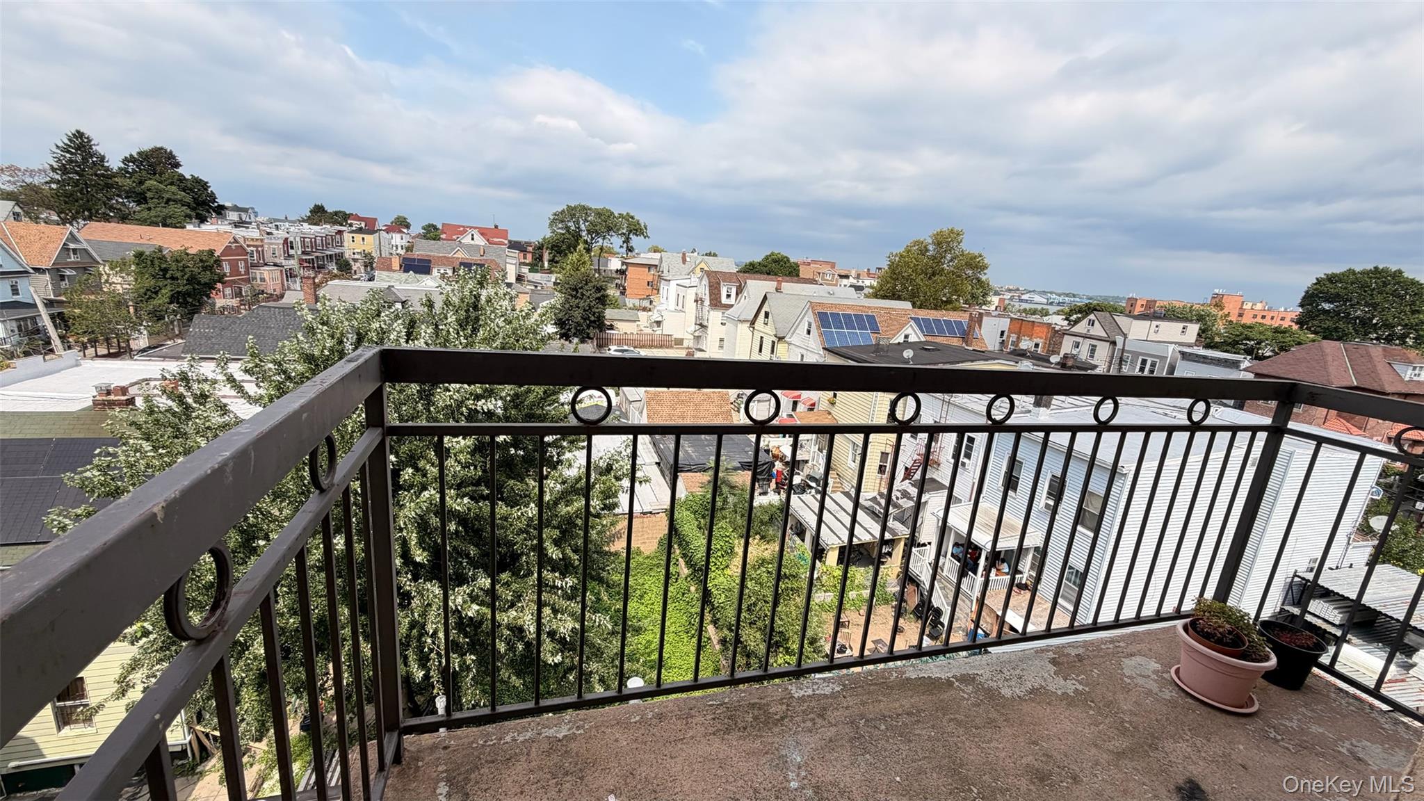 106-07 Northern Boulevard, Unit 5B photo 5
