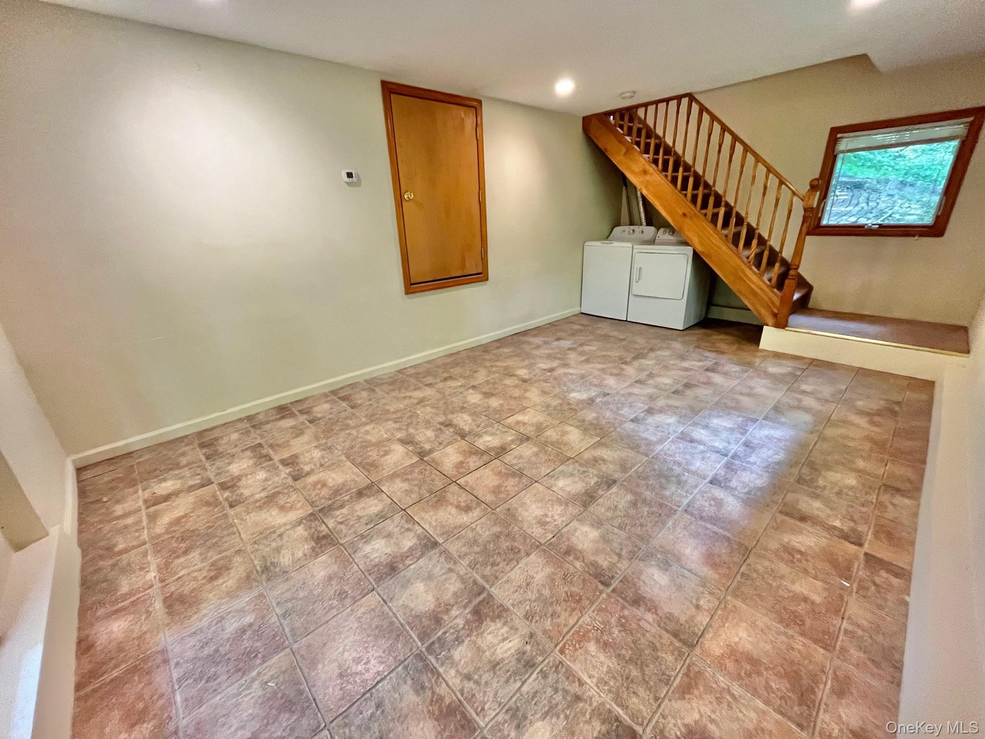8 Anton Place – For Rent photo 19