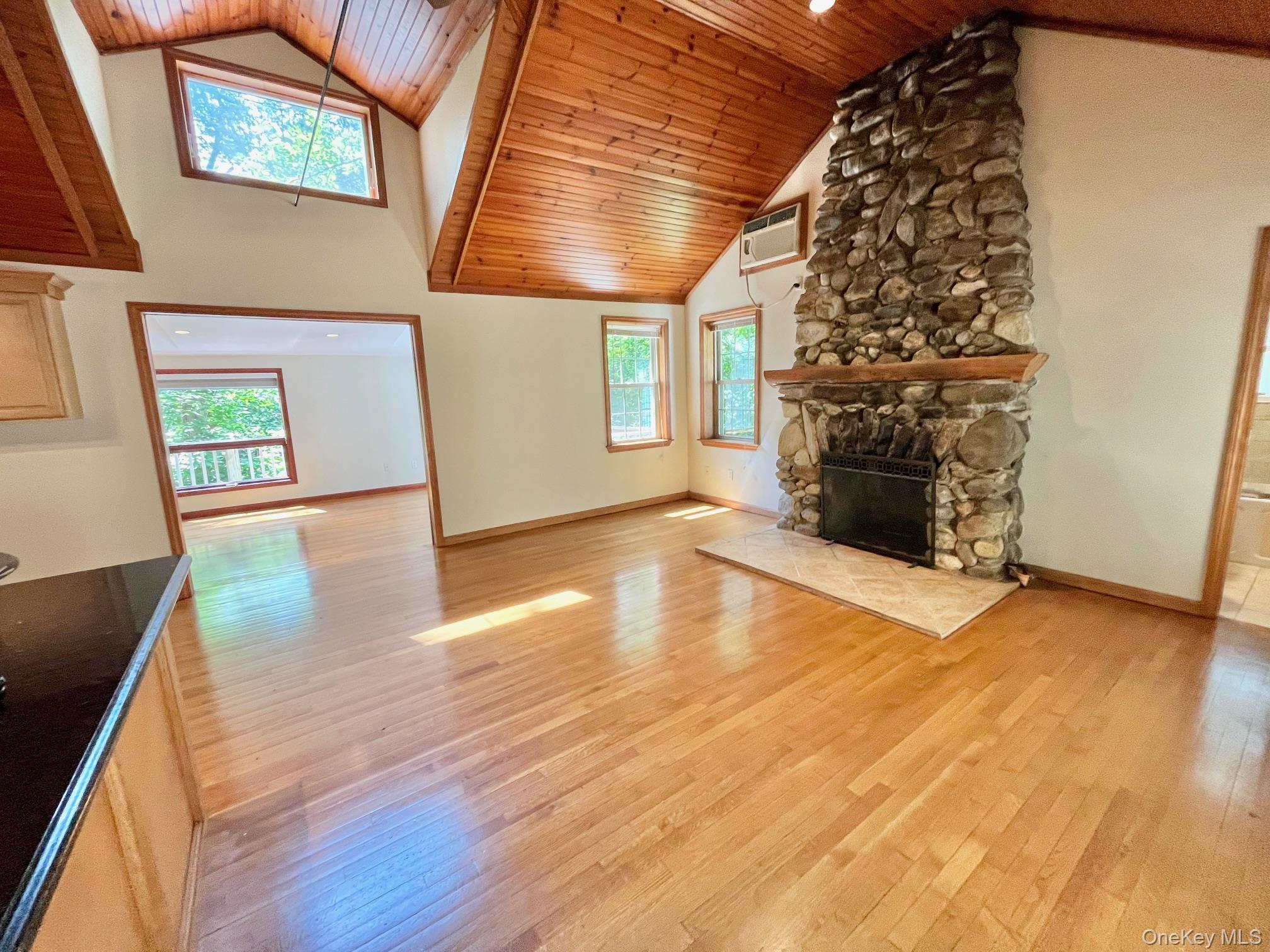 8 Anton Place – For Rent photo 5