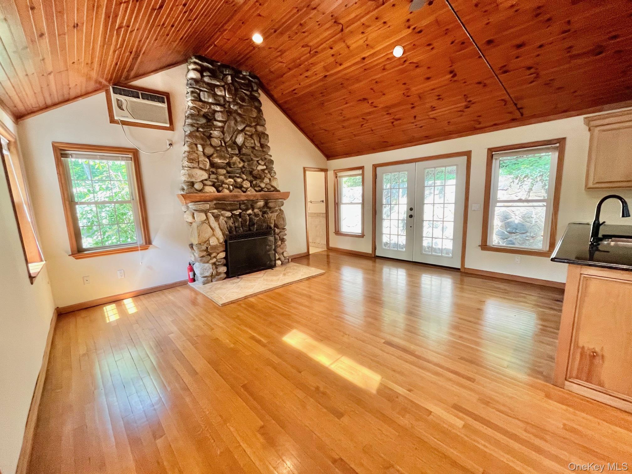 8 Anton Place – For Rent photo 6