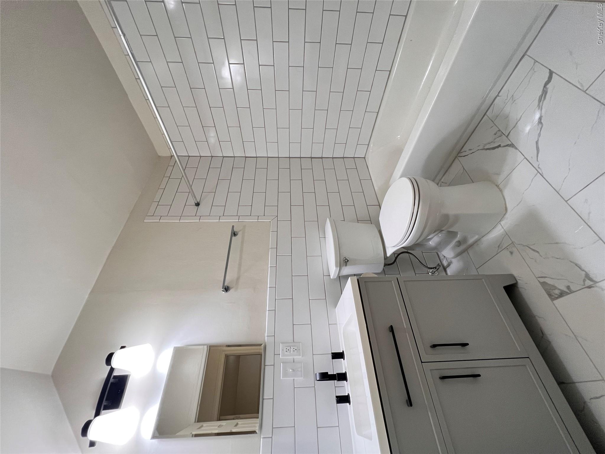 101 Washington Street, Unit 1 photo 4