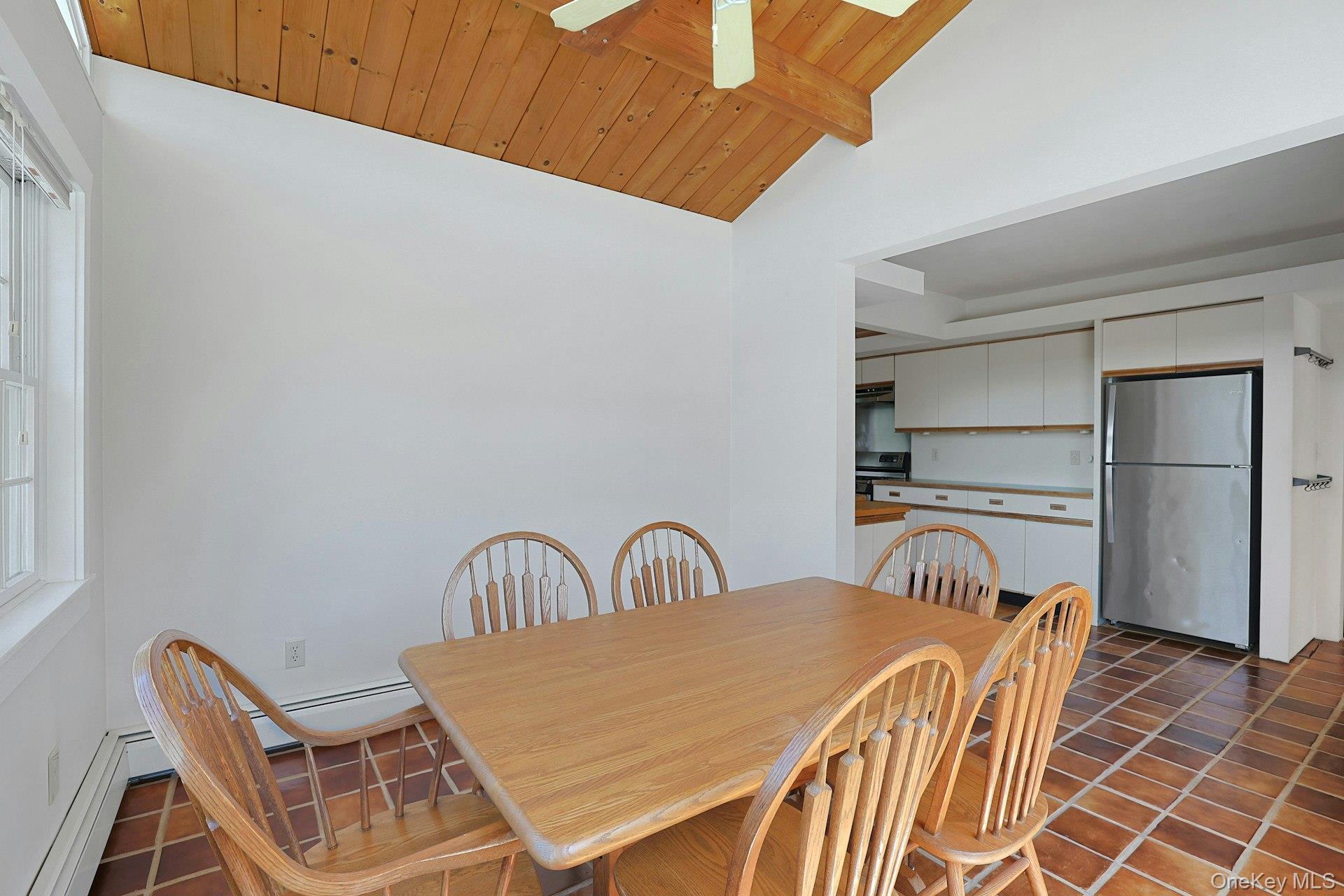 19 Wall Avenue – For Sale photo 22