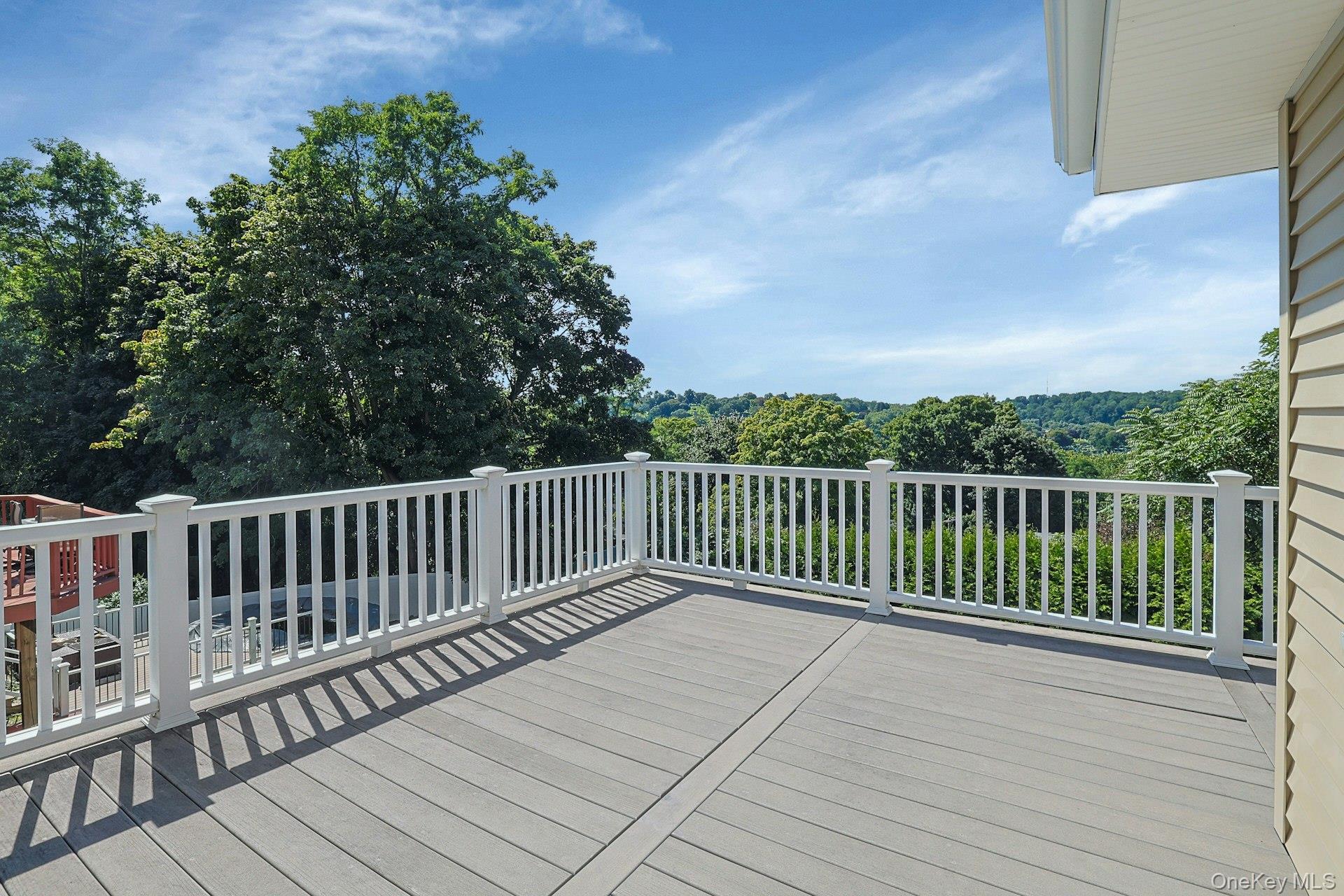19 Wall Avenue – For Sale photo 16