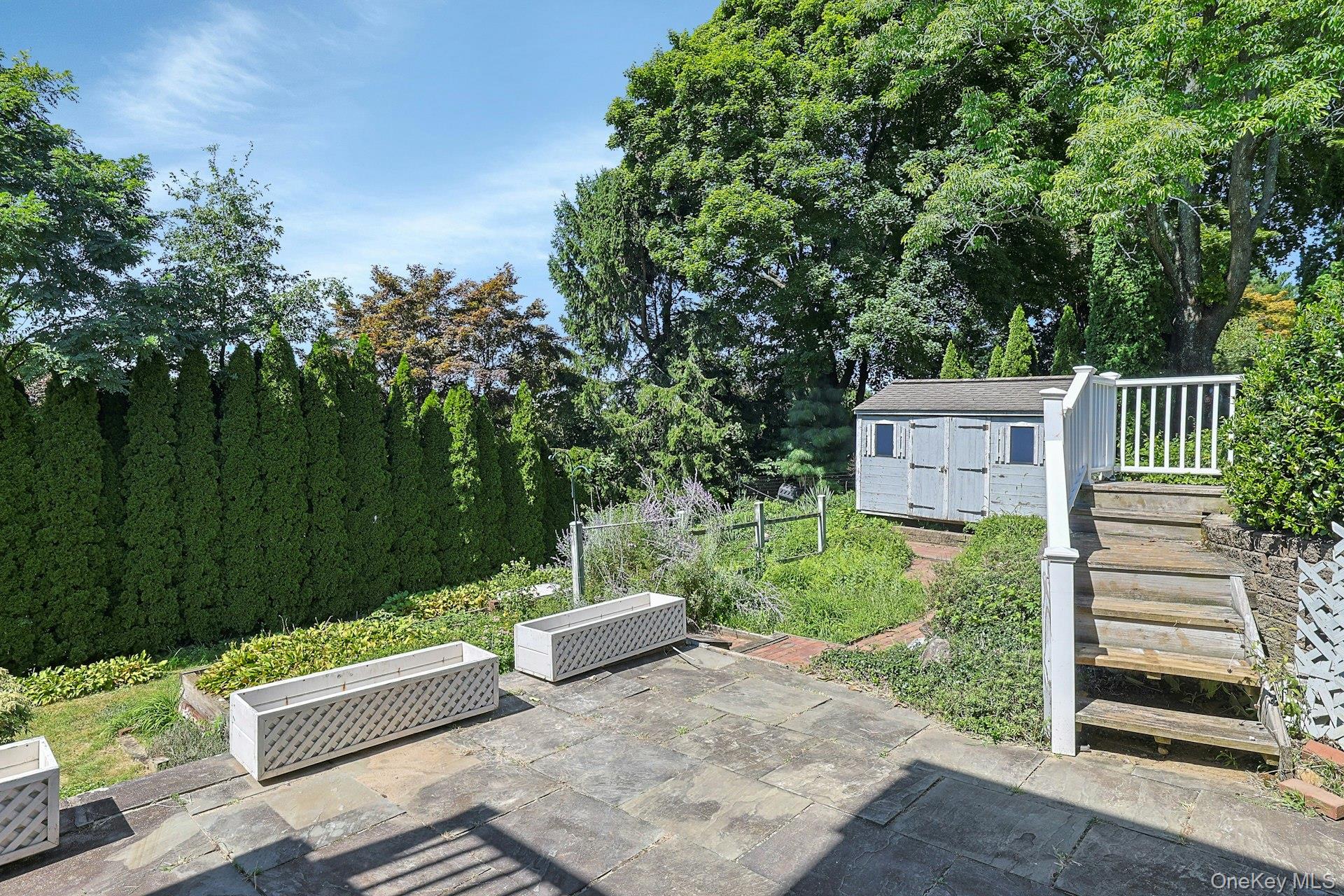 19 Wall Avenue – For Sale photo 46