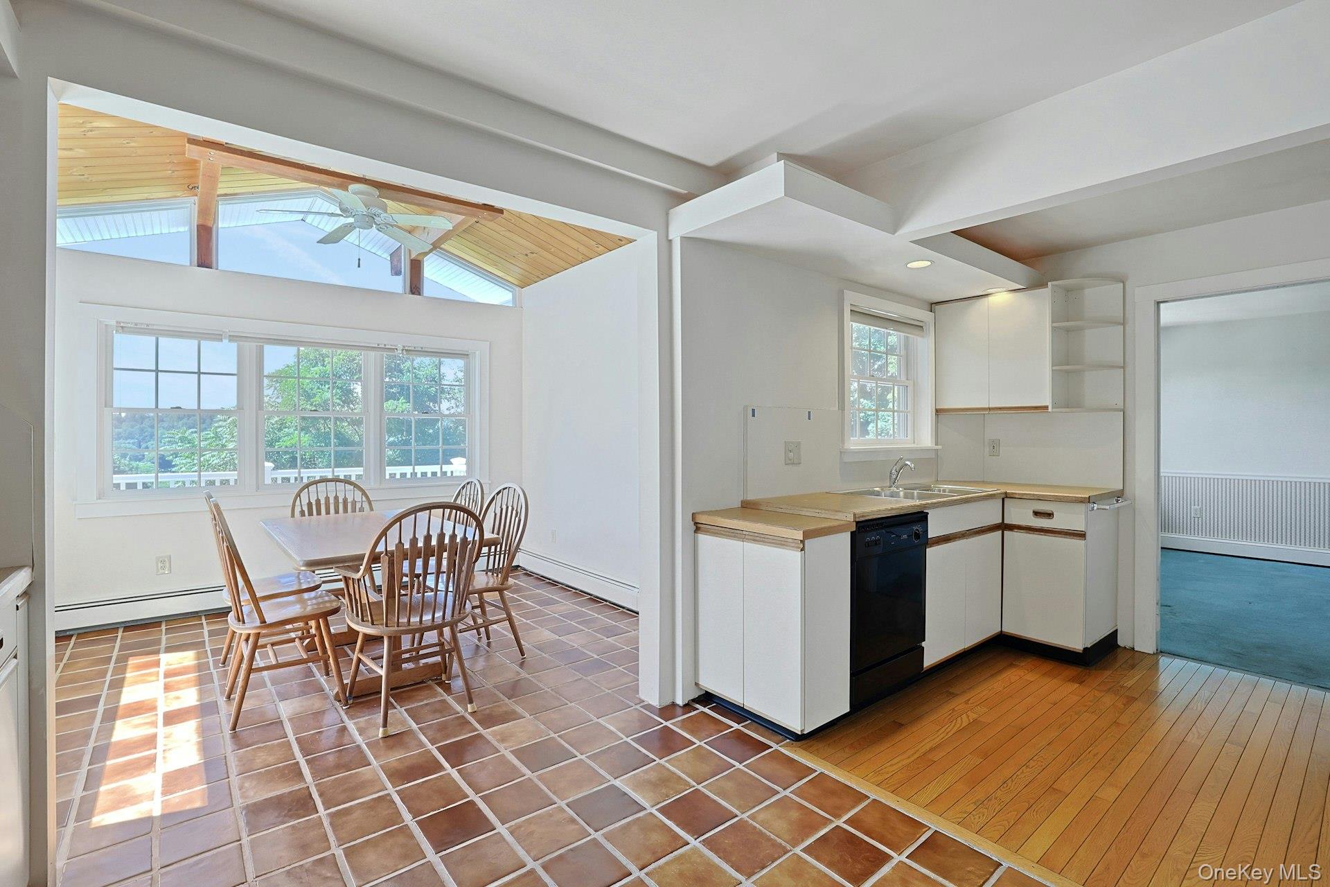 19 Wall Avenue – For Sale photo 20