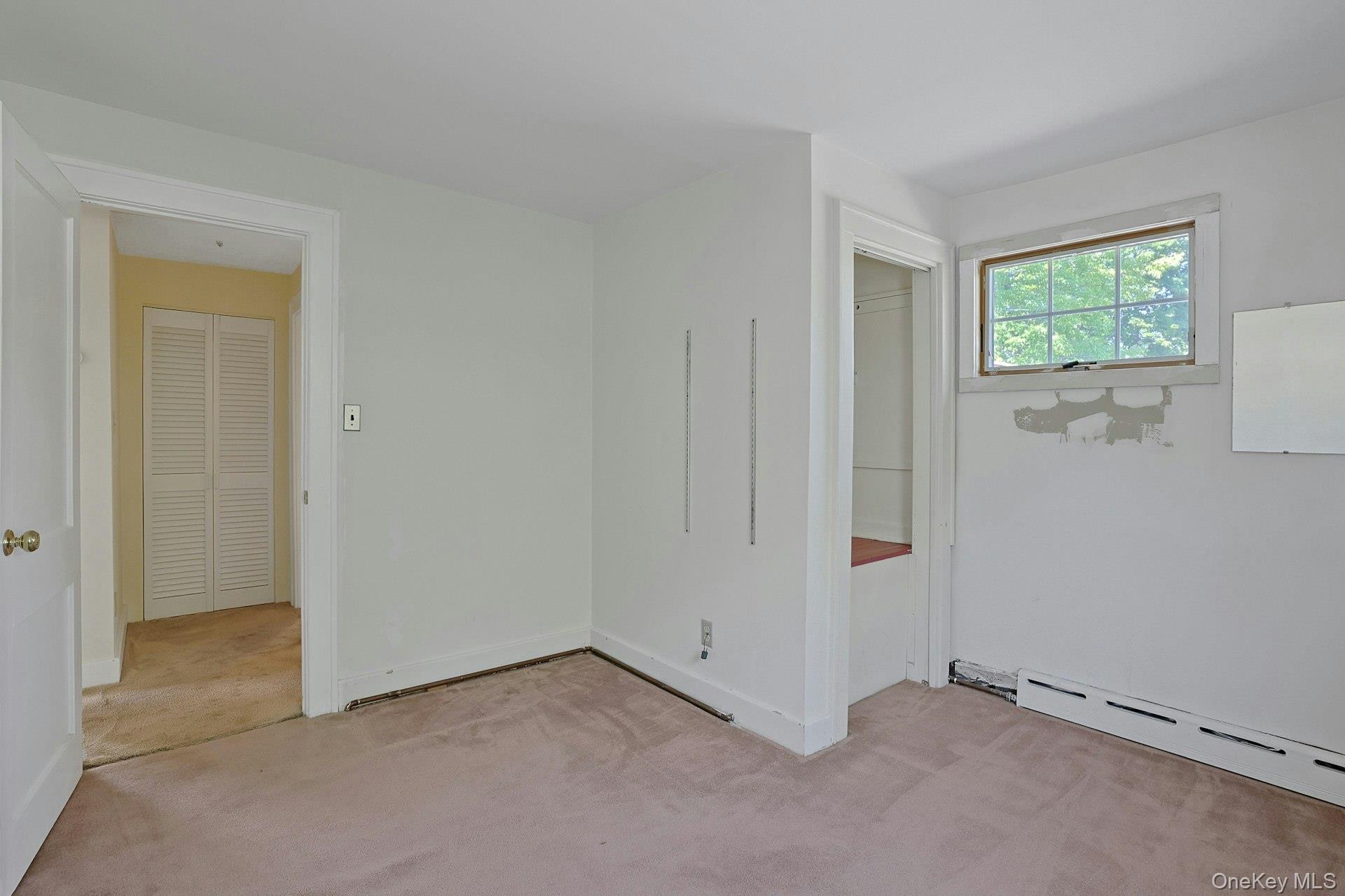 19 Wall Avenue – For Sale photo 28