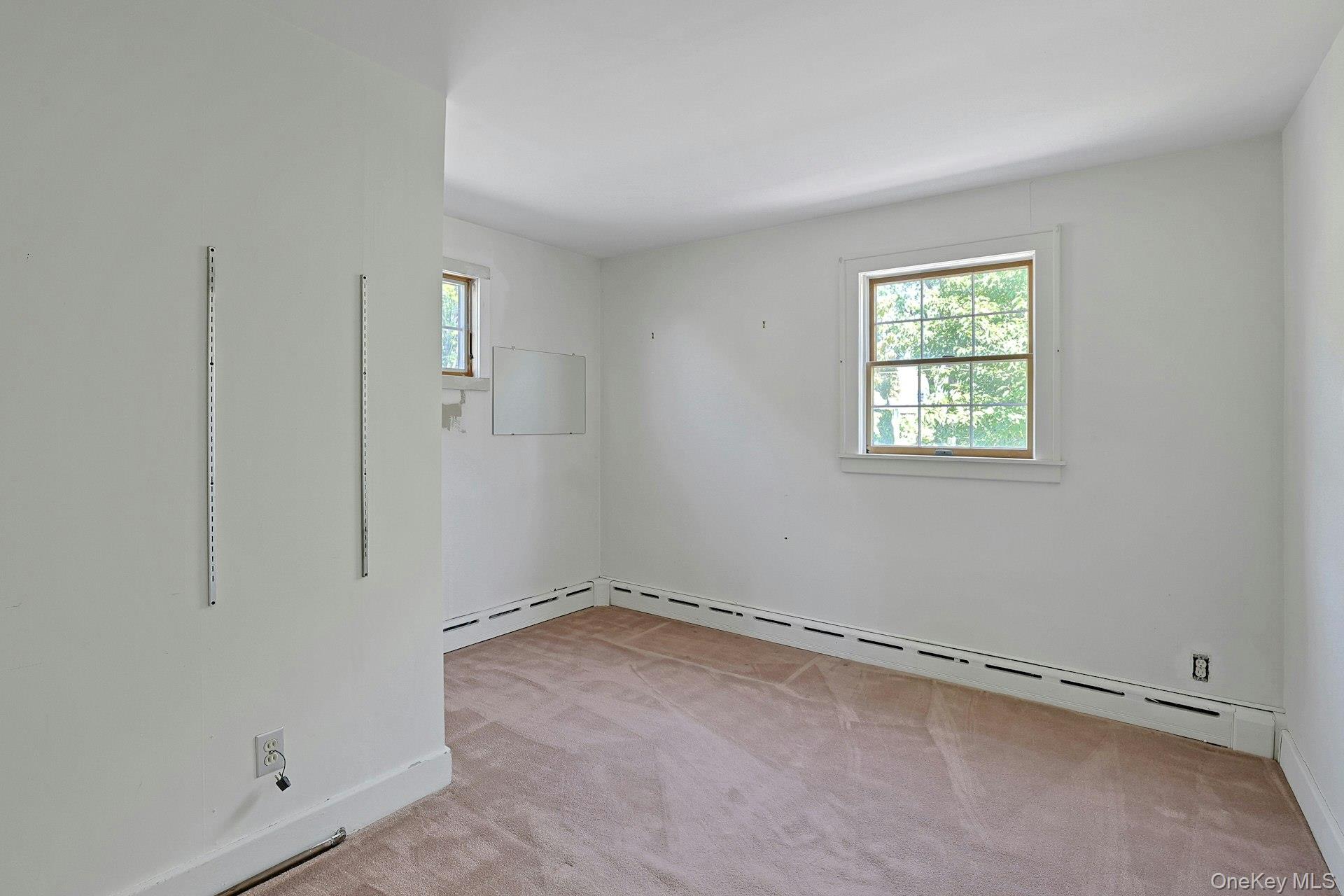 19 Wall Avenue – For Sale photo 27