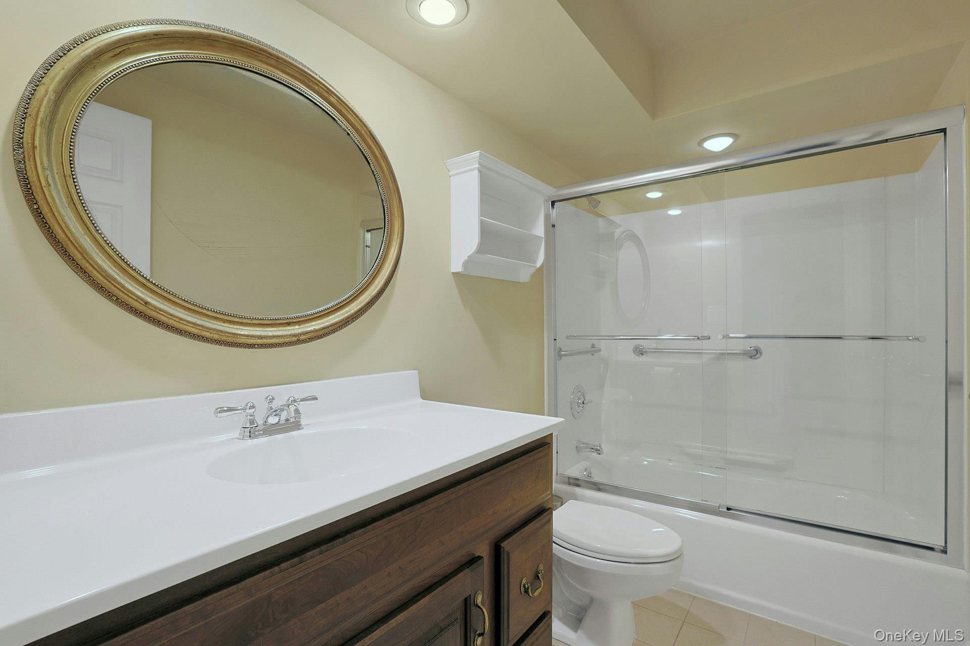 19 Wall Avenue – For Sale photo 25