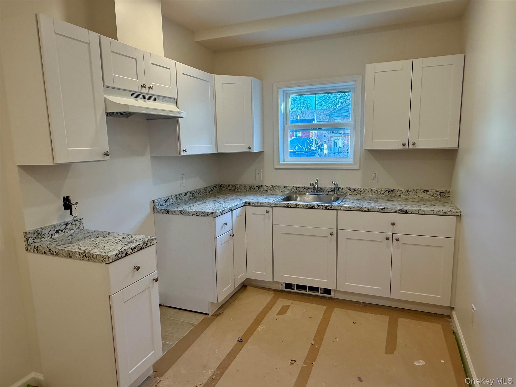 172 Front Street, Unit 172 photo 6