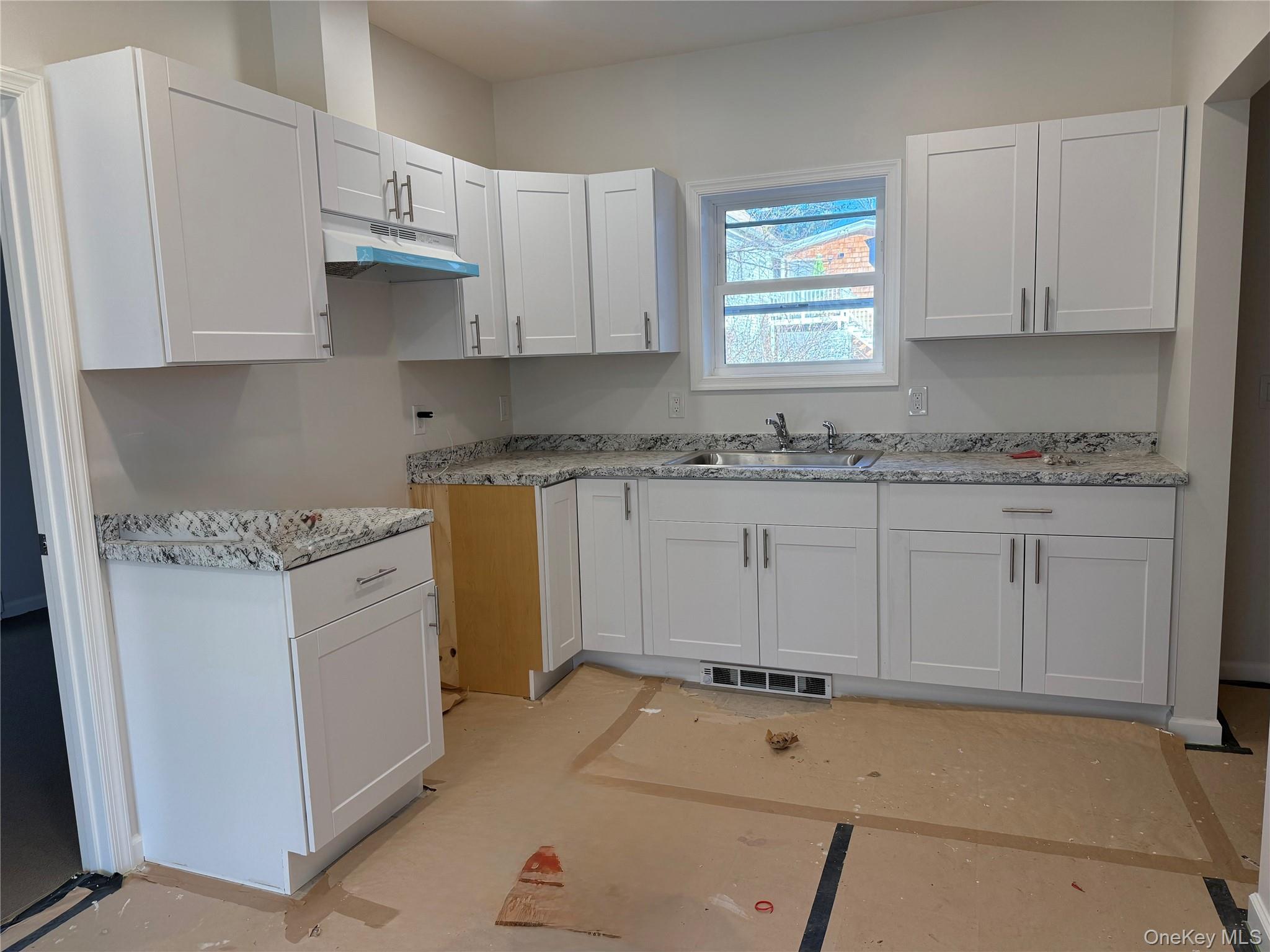 172 Front Street, Unit 172 photo 21