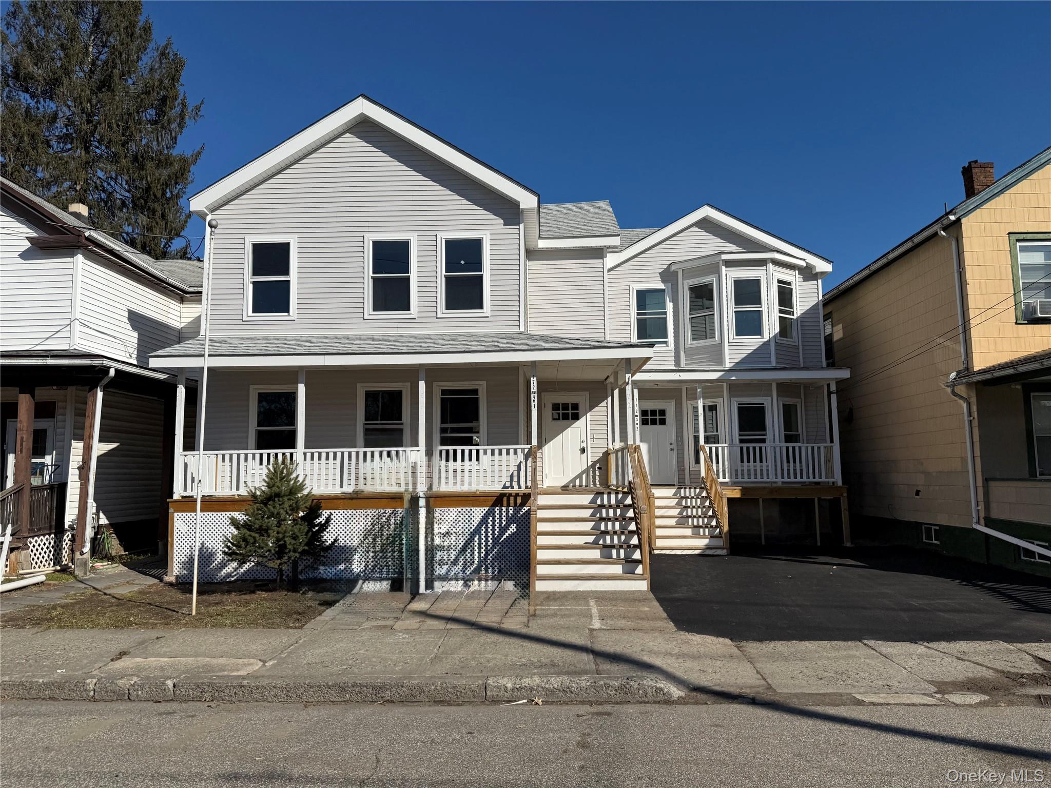 172 Front Street, Unit 172