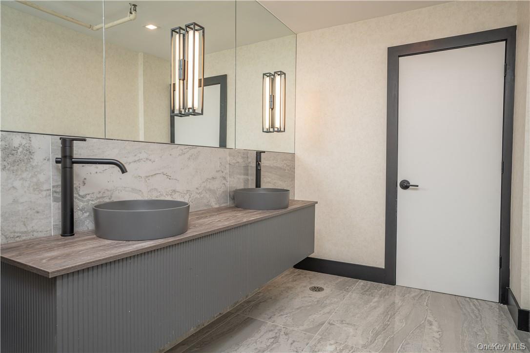 8-12 S Boulevard, Unit 12-202 photo 24