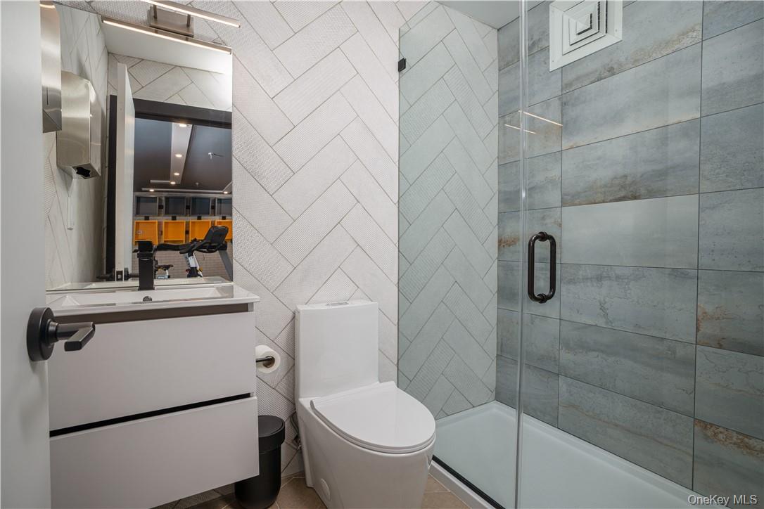 8-12 S Boulevard, Unit 12-202 photo 26