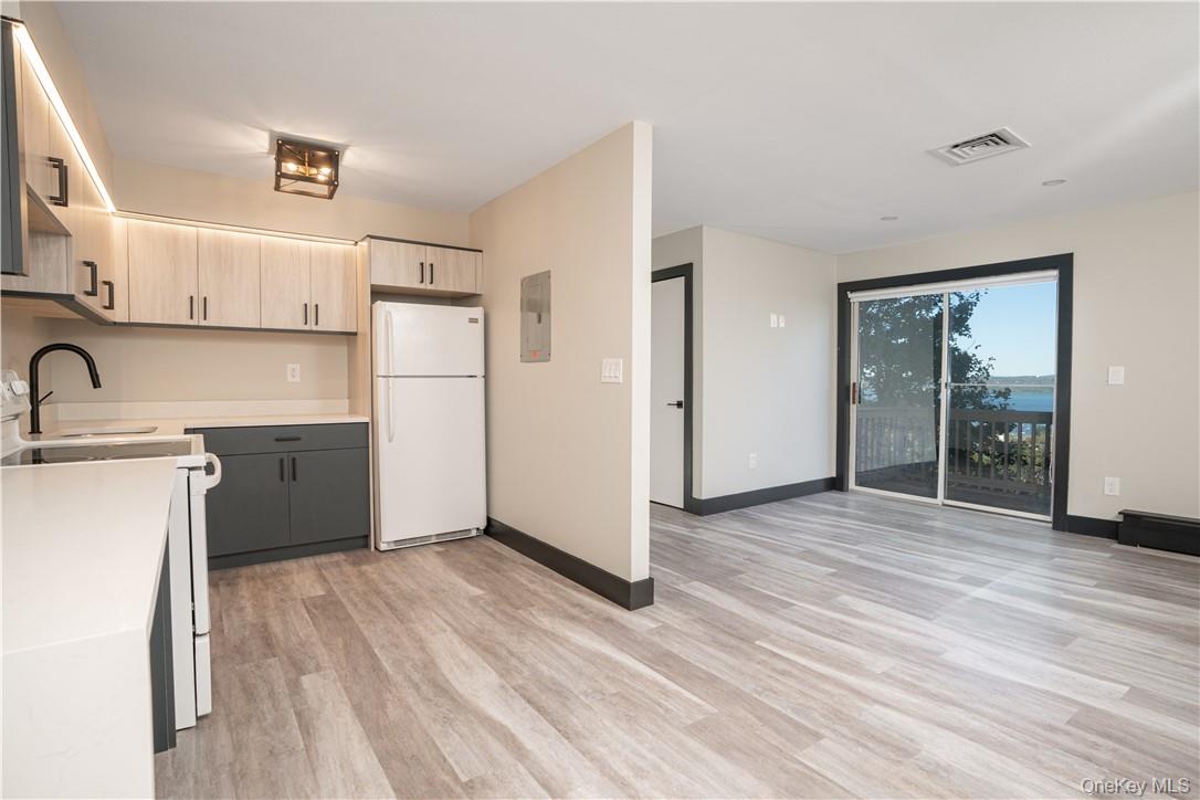 8-12 S Boulevard, Unit 12-202 photo 19