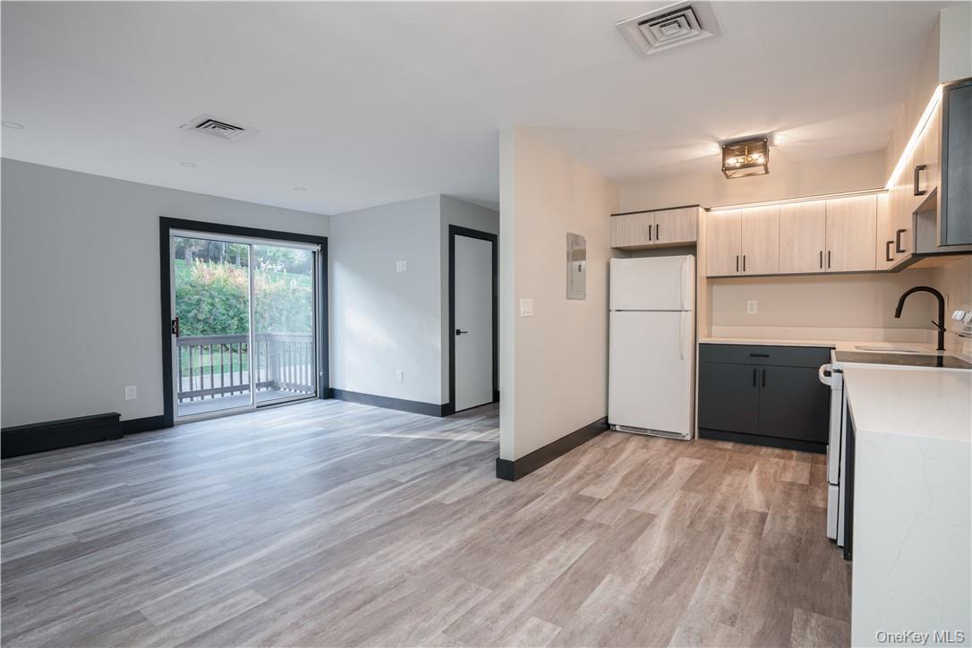 8-12 S Boulevard, Unit 12-202 photo 12
