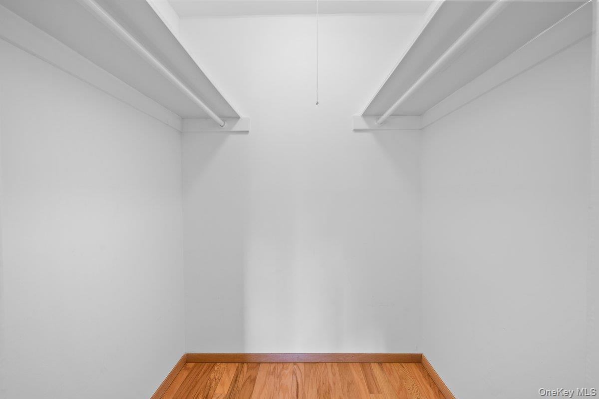 89 N Broadway, Unit 204 photo 15