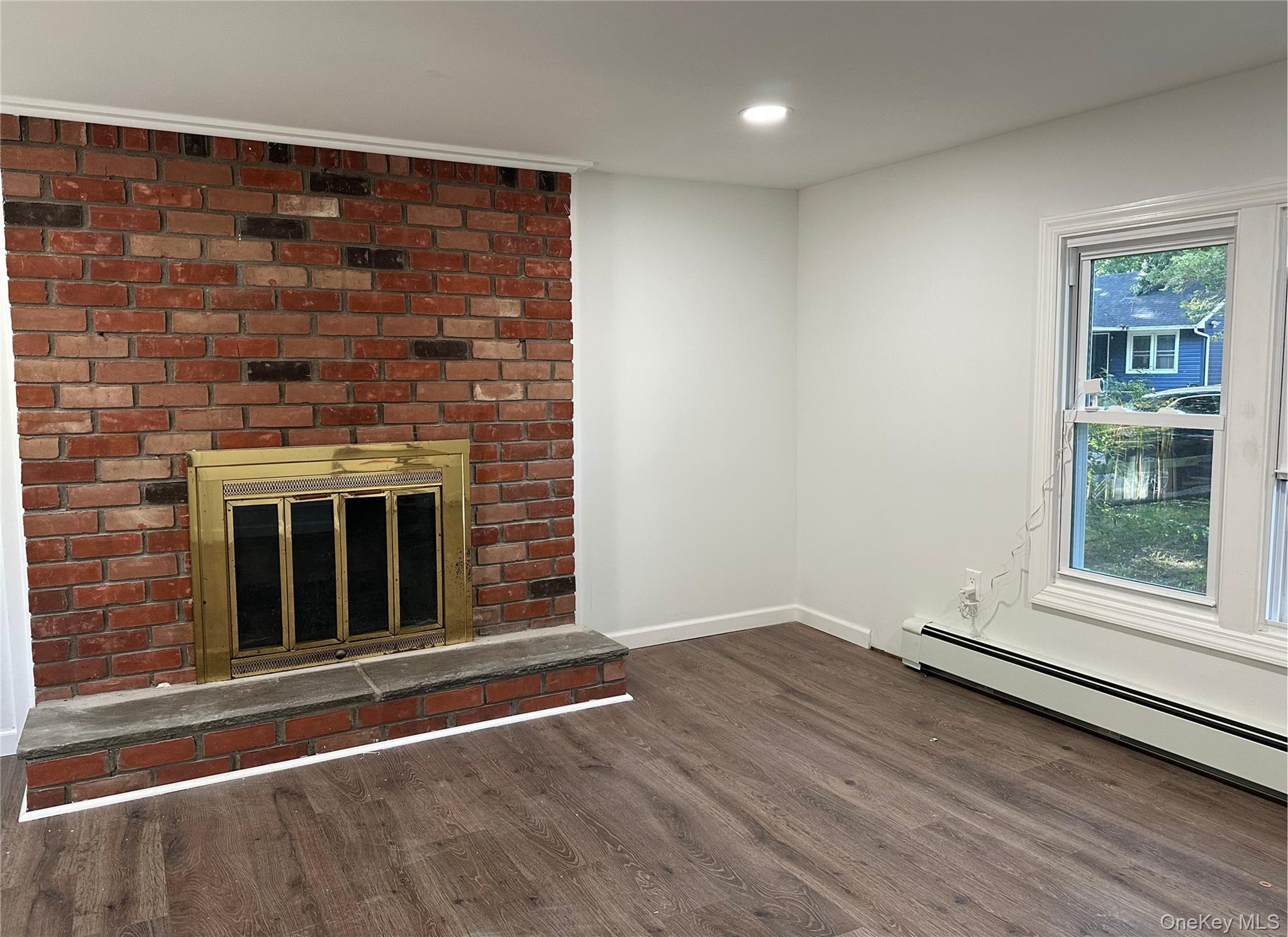 10 Barclay Road – For Sale photo 7