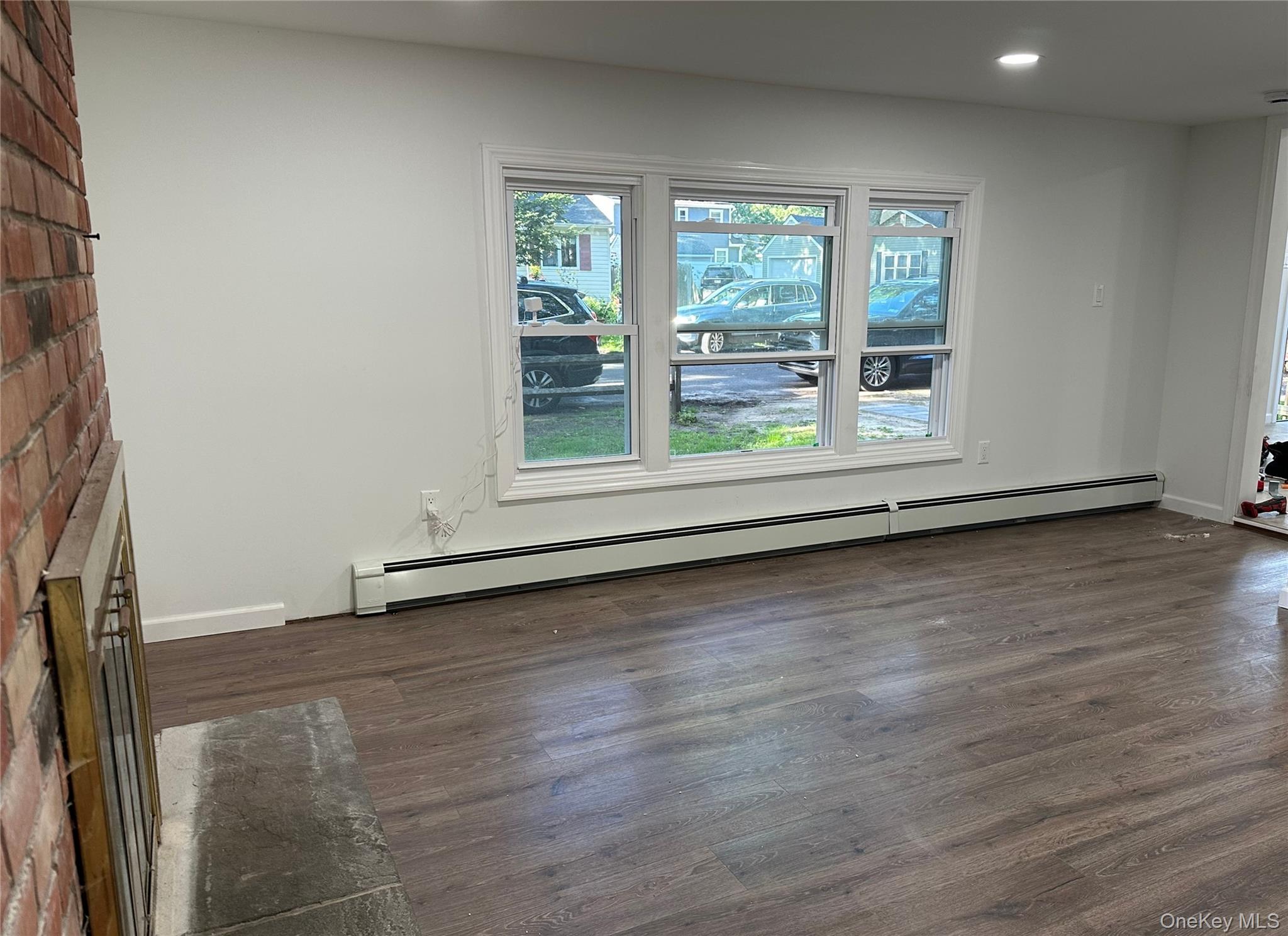 10 Barclay Road – For Sale photo 14