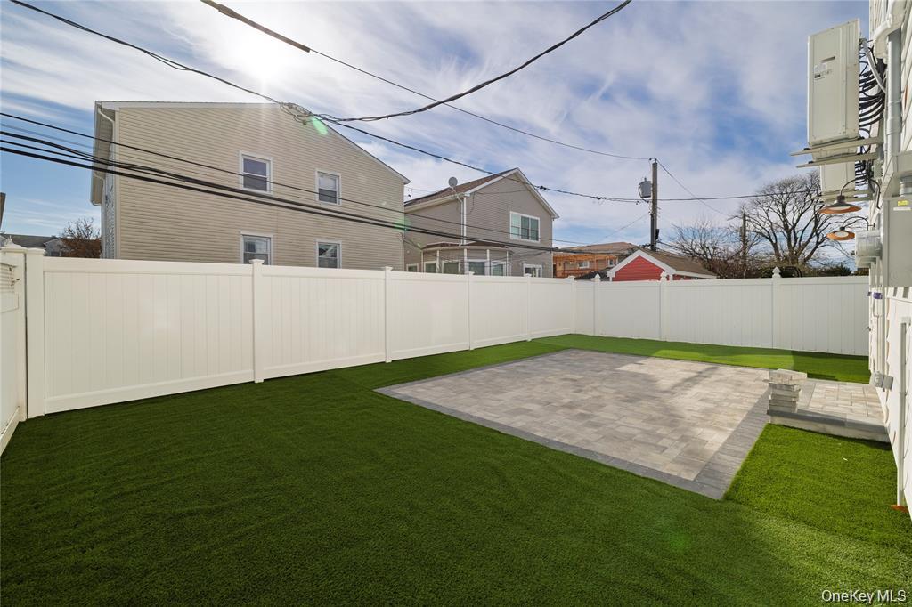 550 E Harrison Street – For Sale photo 2