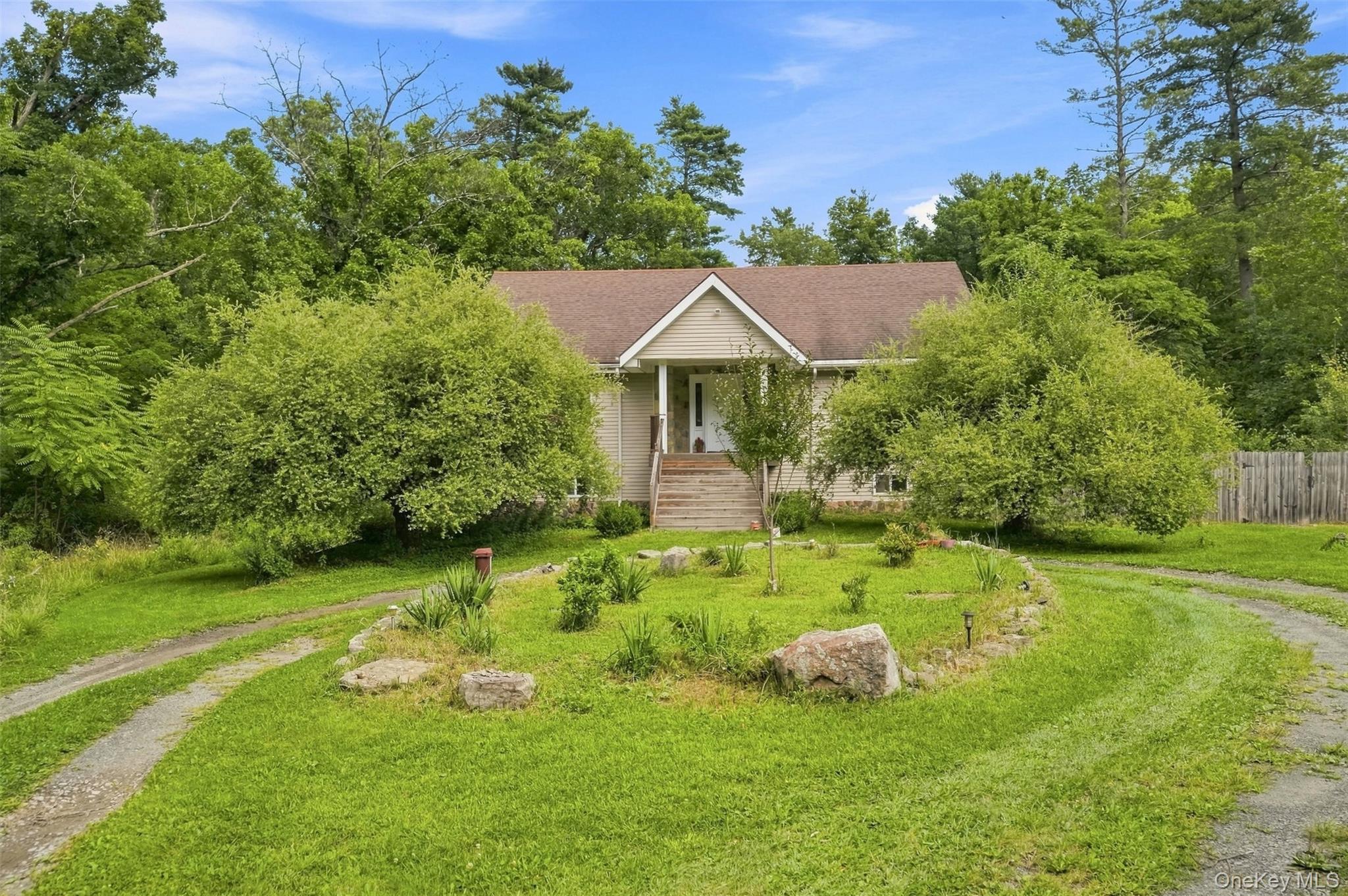 101 Project 32 Road – For Sale photo 2