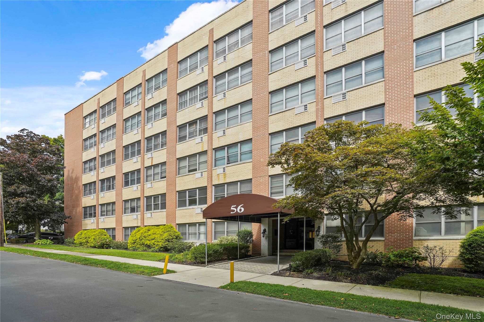 56 Doyer Avenue, Unit 6F