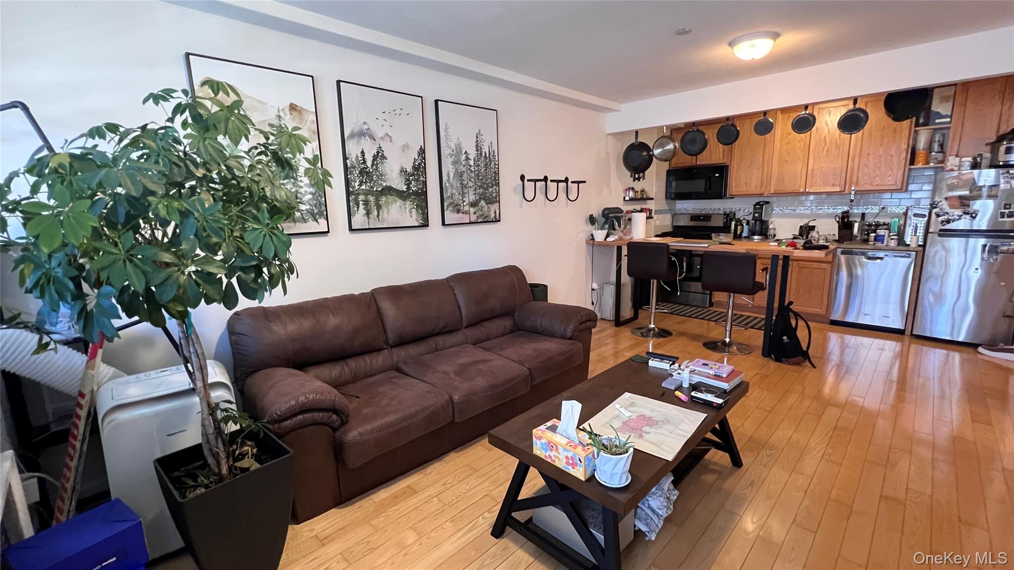1044 47th Avenue, Unit 3F