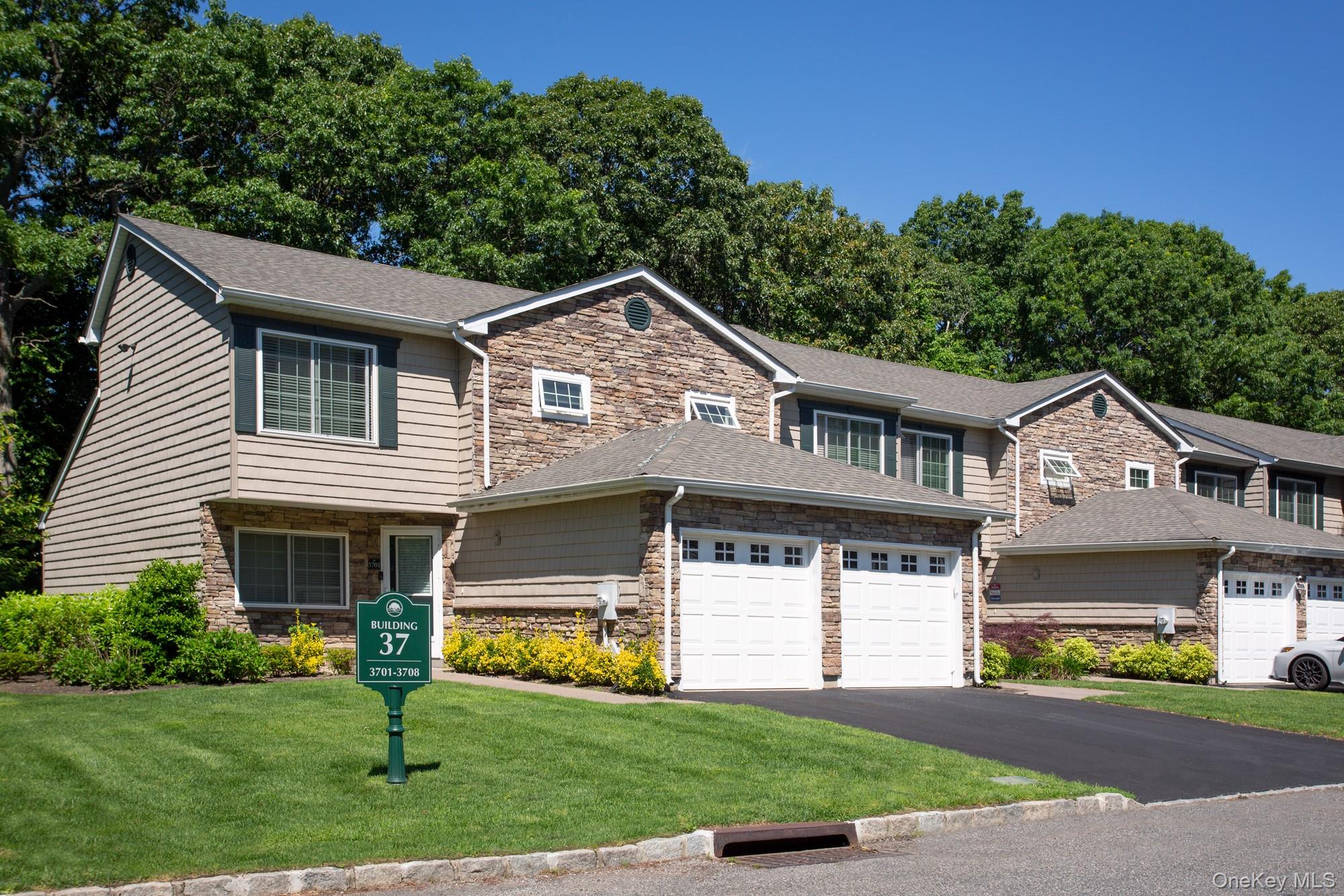 5000 Townhouse Drive, Unit 3002
